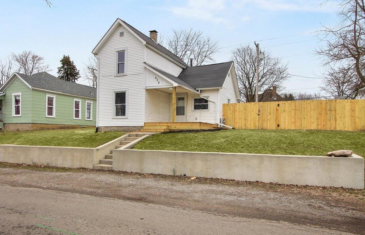 608 Henry St, Bellefontaine, OH 43311