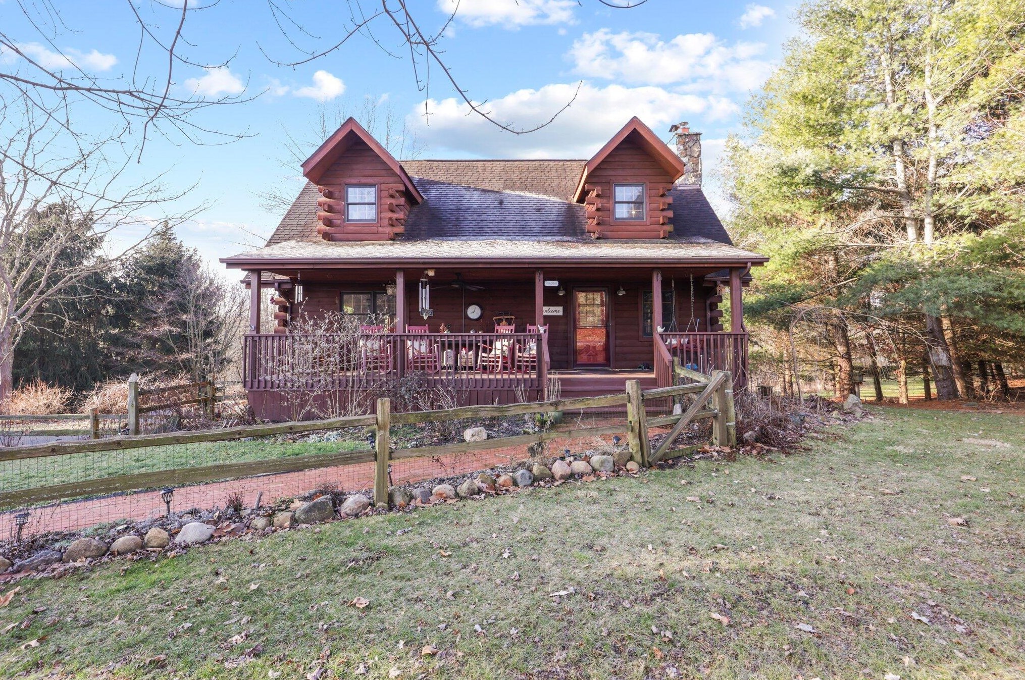 3995 Raccoon Valley Rd, Granville, OH 43023