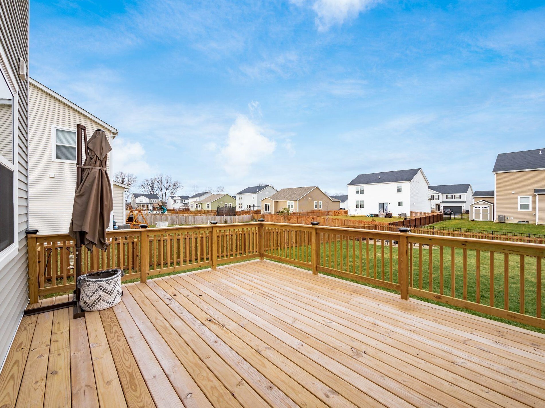 854 Boulder Dr, Delaware OH  43015-4213 exterior