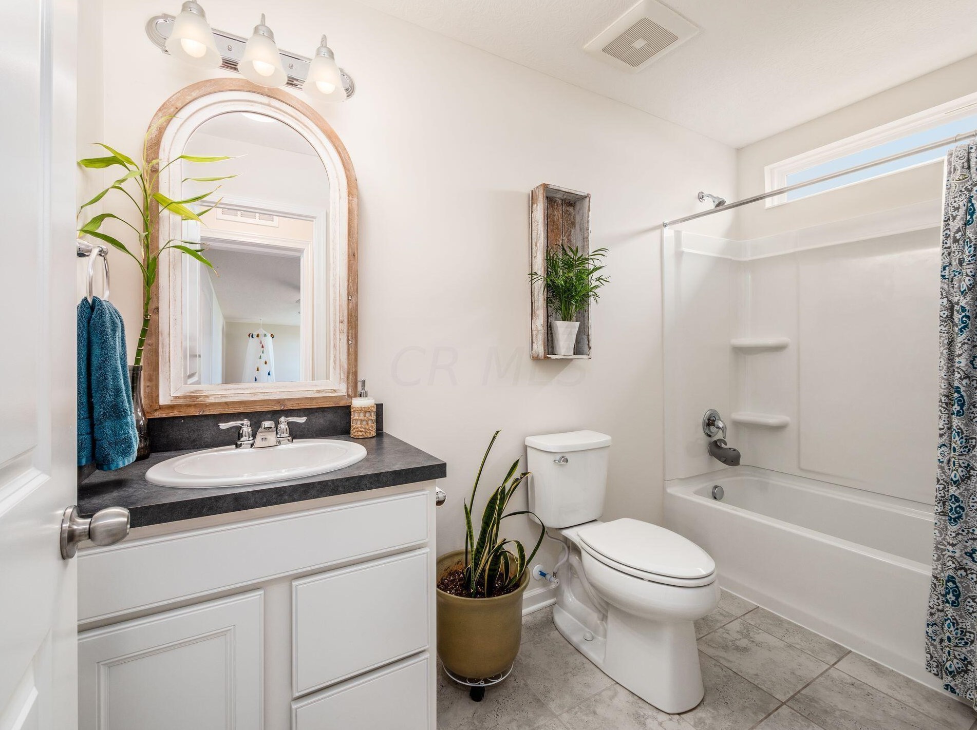 854 Boulder Dr, Delaware OH  43015-4213 exterior