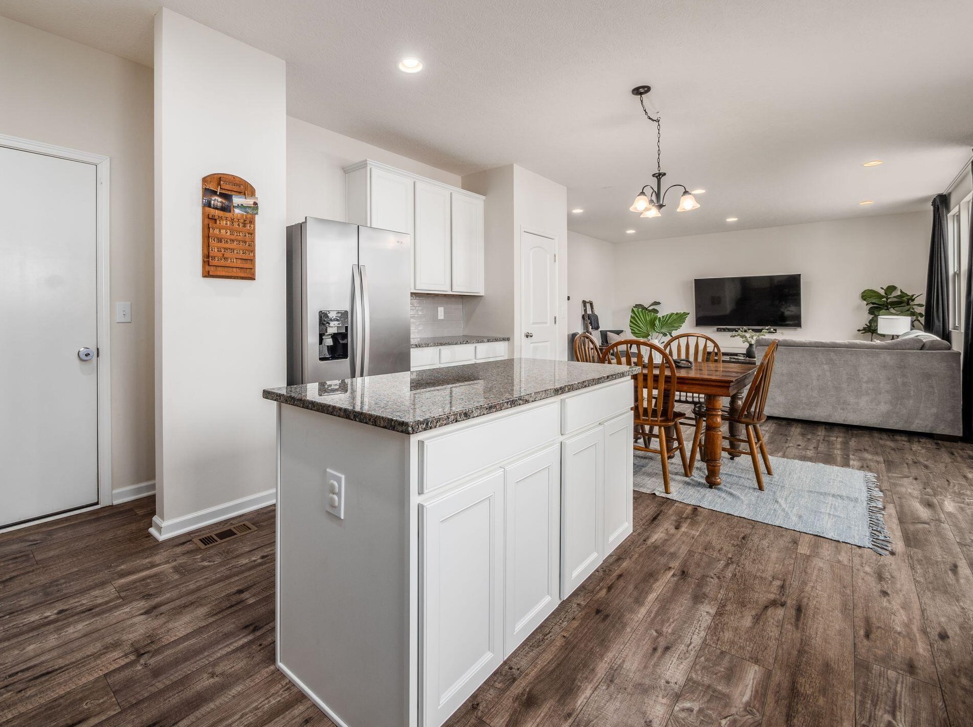 854 Boulder Dr, Delaware OH  43015-4213 exterior