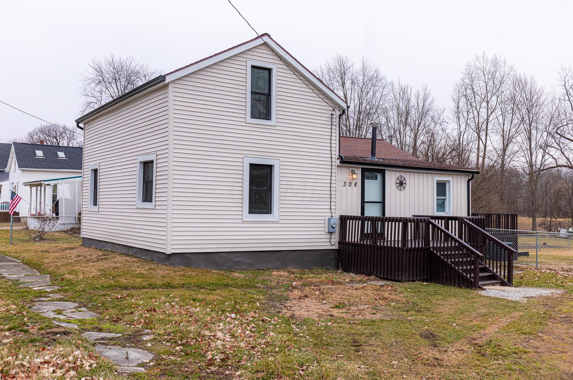308 N Water St, Caledonia, OH 43314