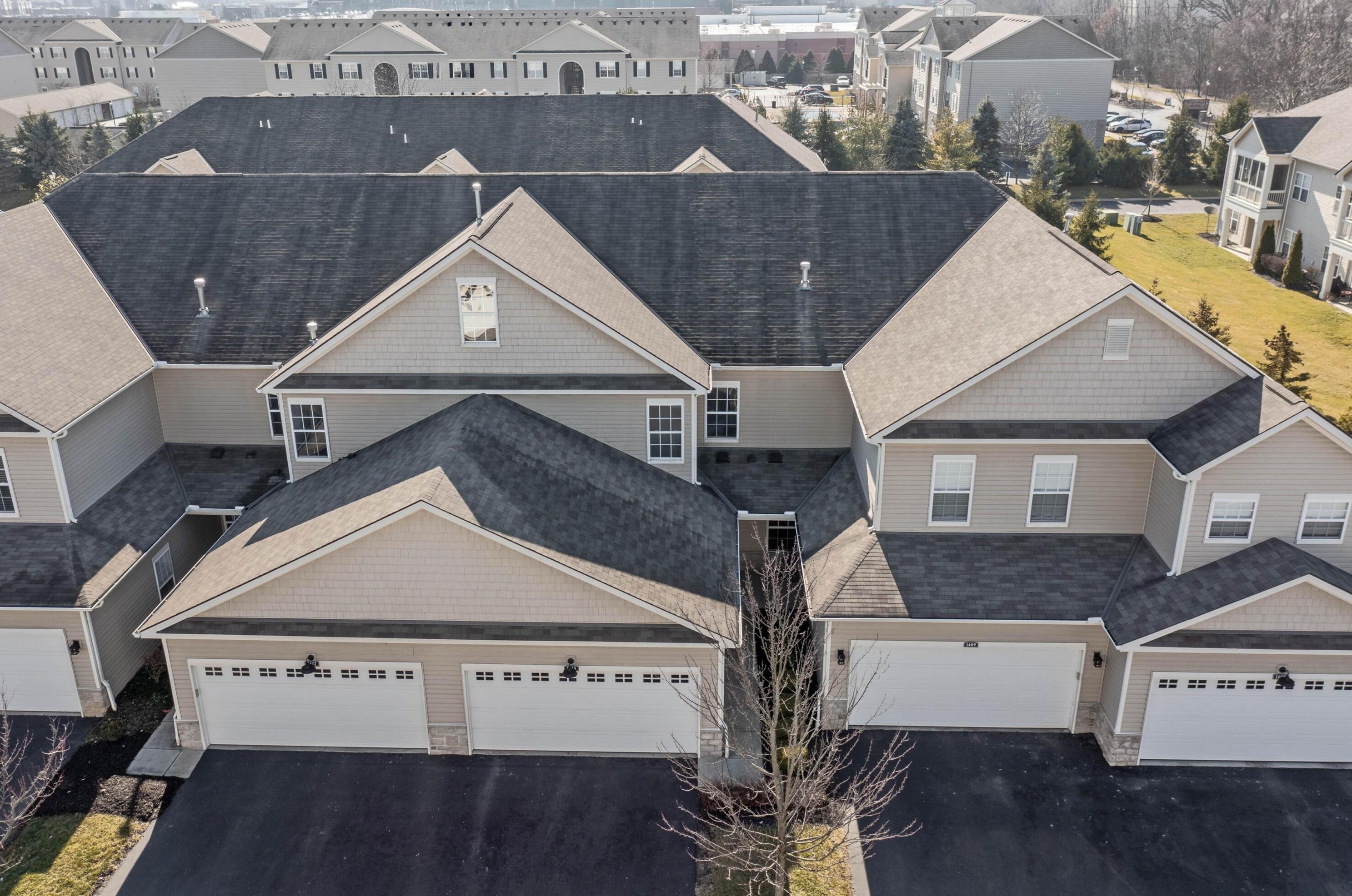 1413 Carylake Cir, Columbus, OH 43240