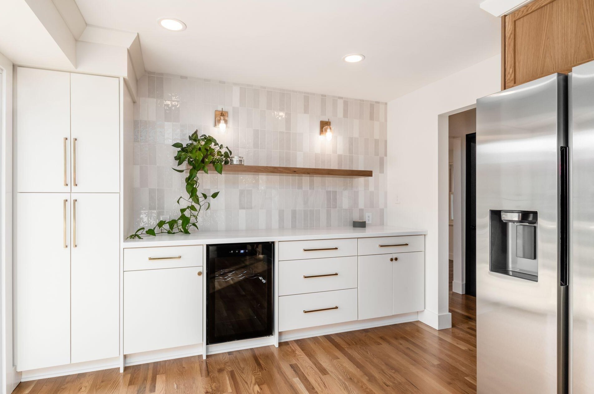 835 Colony Way, Columbus OH  43235-1755 exterior