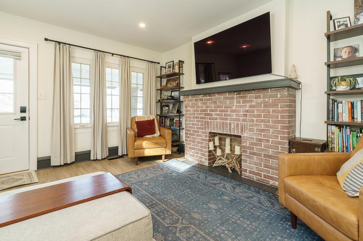 870 Northwest Blvd, Columbus OH  43212-3840 exterior