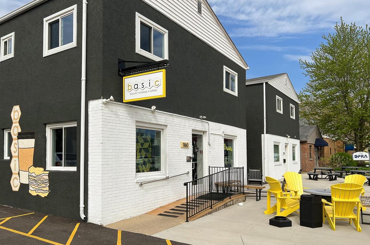 866 Blvd, Columbus OH 43221-2902 exterior