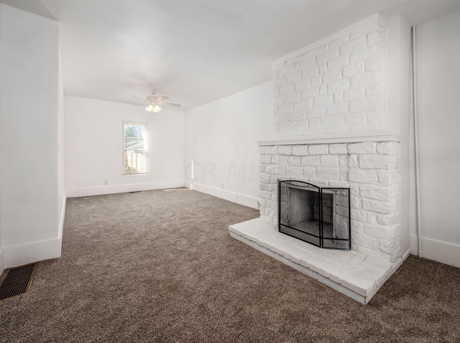 155 Wheatland Ave, Columbus OH  43204-3776 exterior