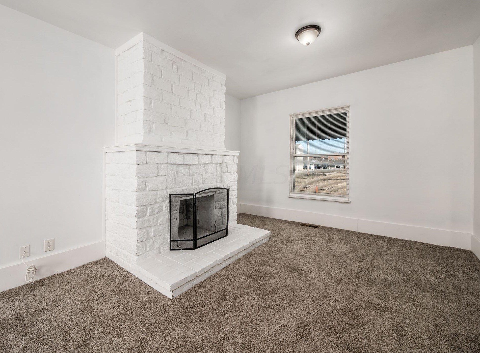 155 Wheatland Ave, Columbus OH  43204-3776 exterior