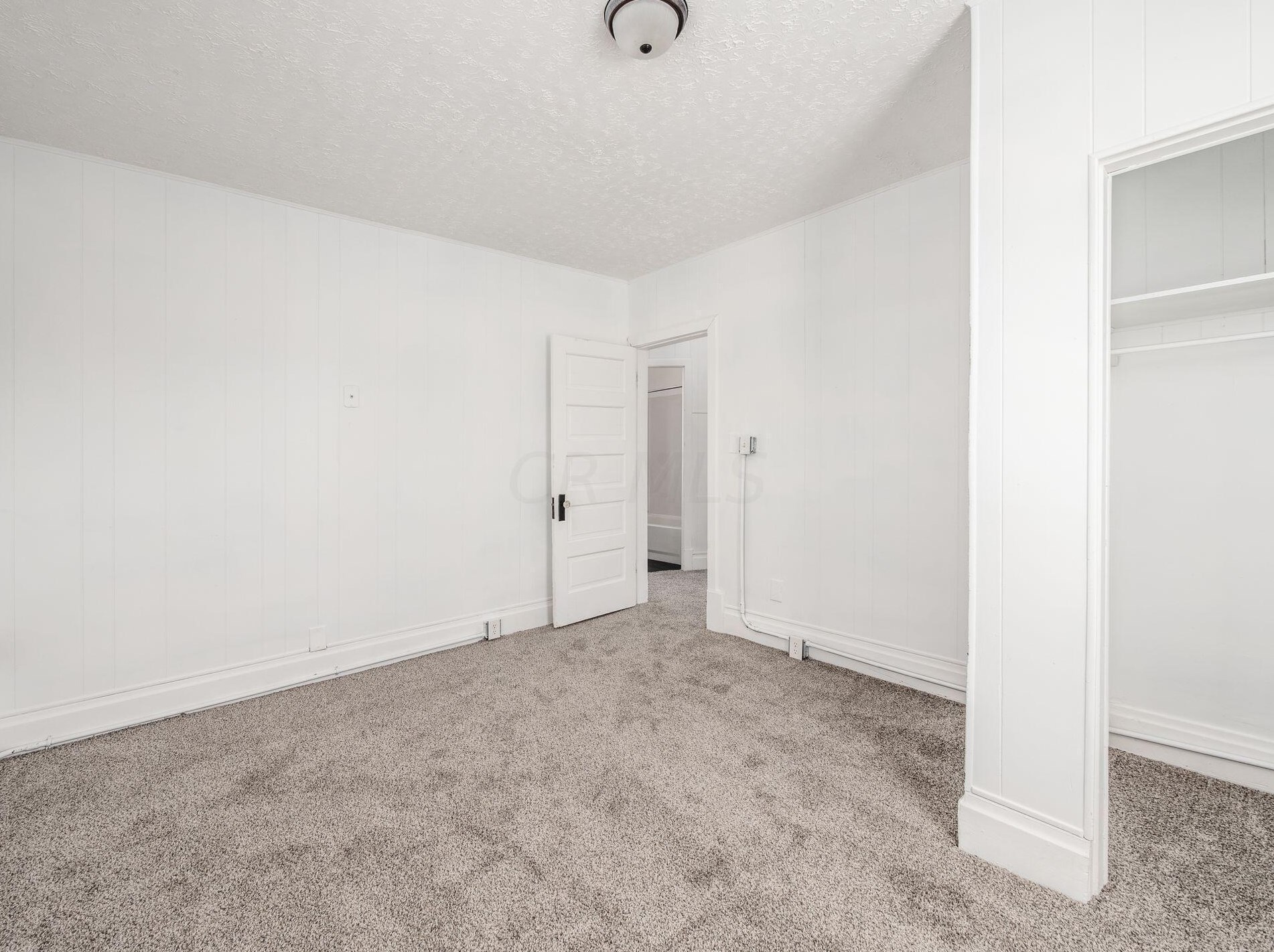 155 Wheatland Ave, Columbus OH  43204-3776 exterior