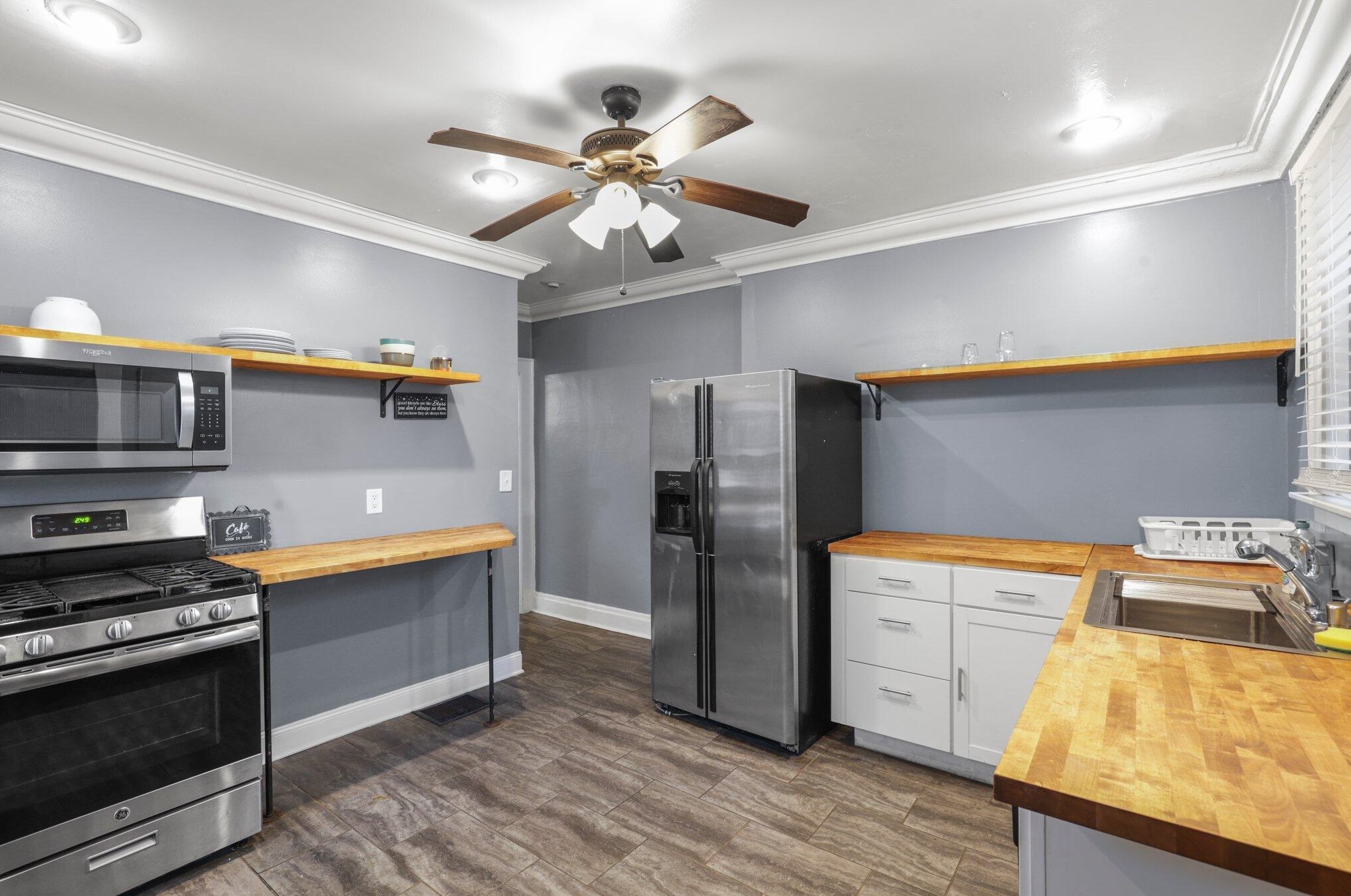 612 2 Ave, Columbus OH 43201-3781 exterior