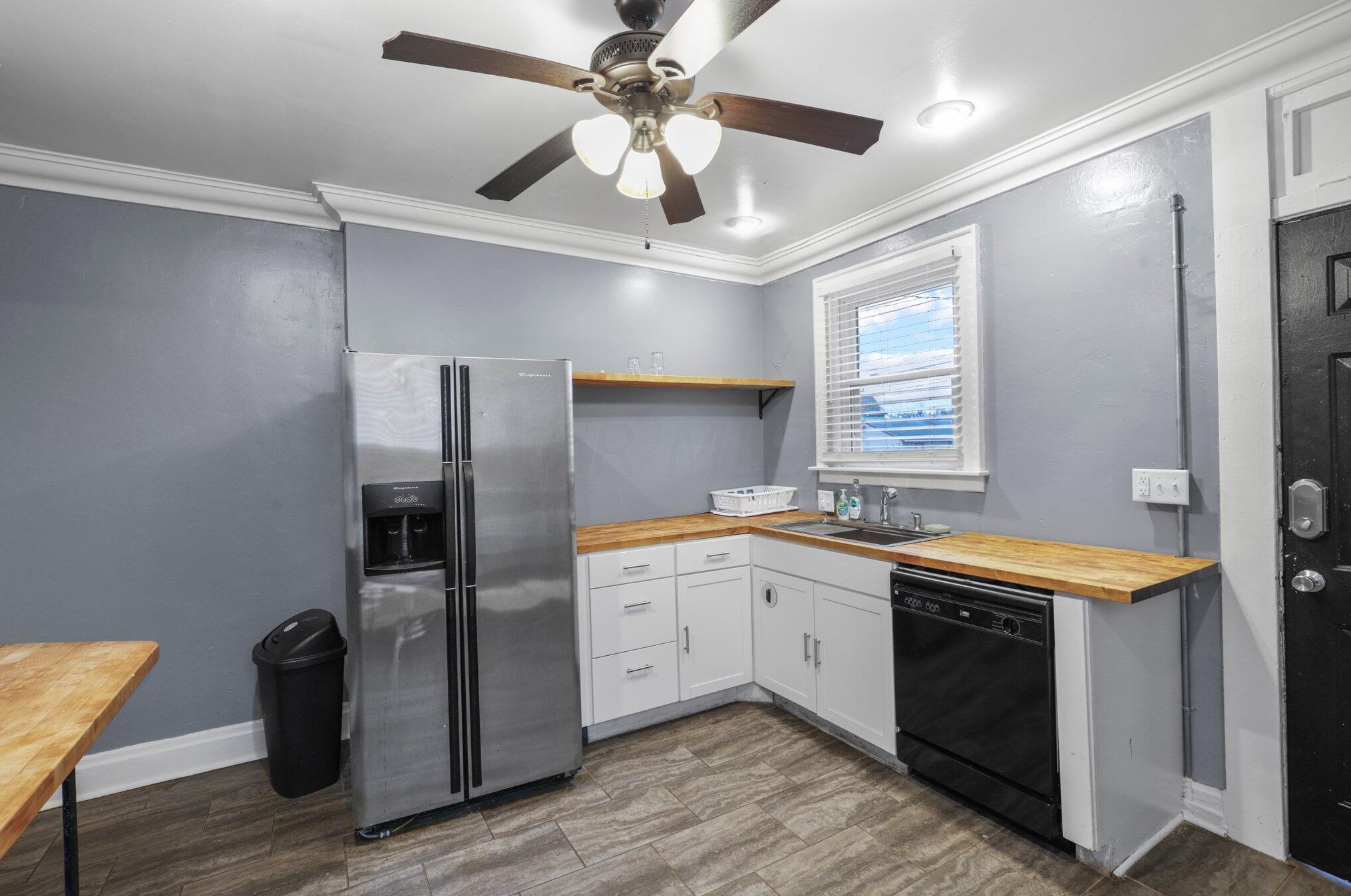 612 2 Ave, Columbus OH 43201-3781 exterior