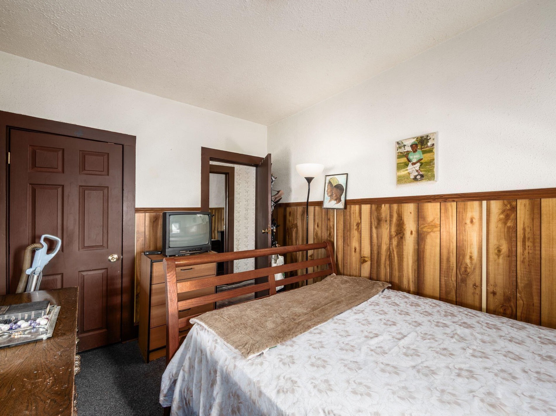 494 Park St, Marion OH  43302-2410 exterior