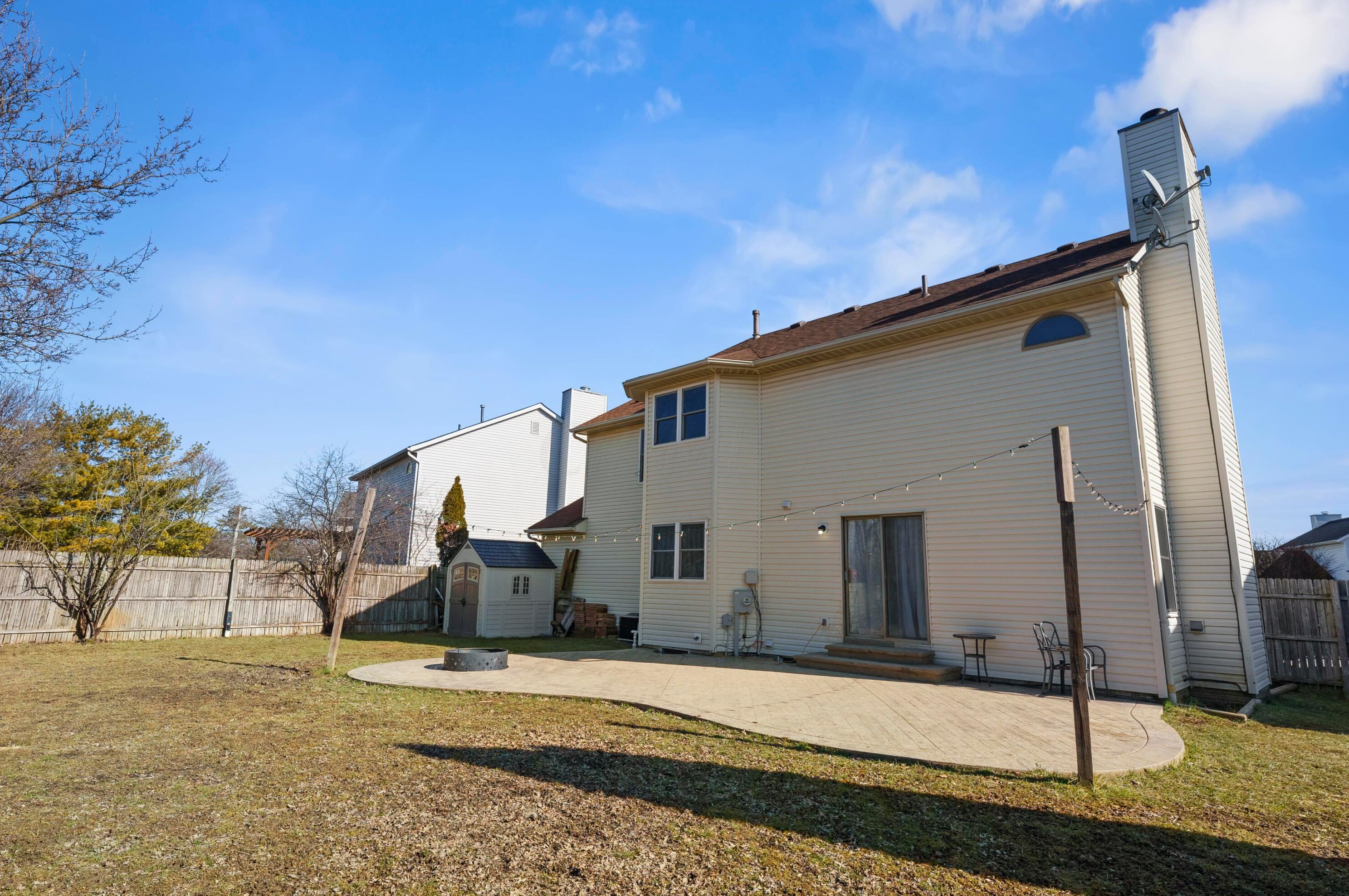 1511 Brookforest Dr, Columbus OH  43204-5027 exterior