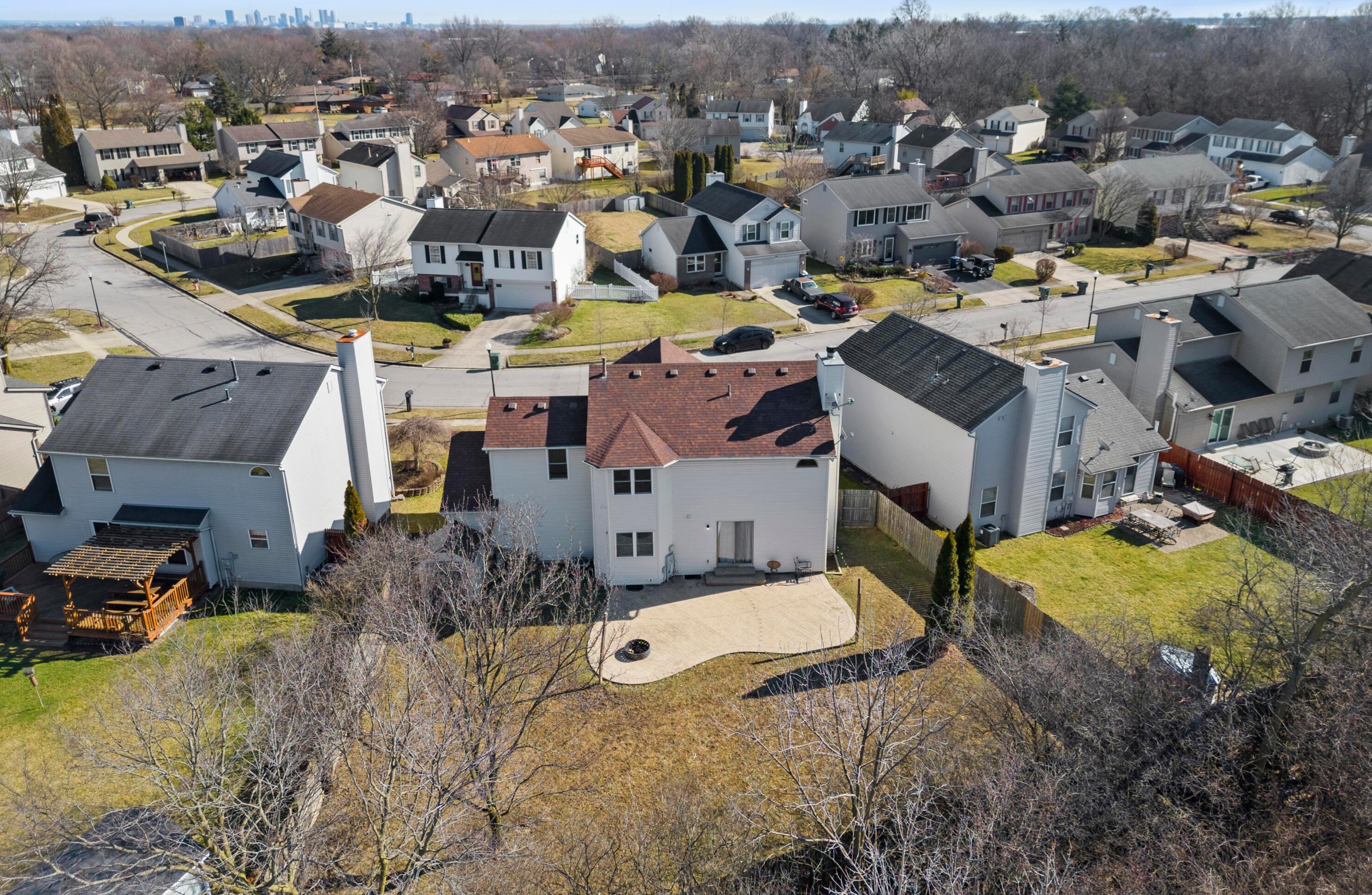 1511 Brookforest Dr, Columbus OH  43204-5027 exterior