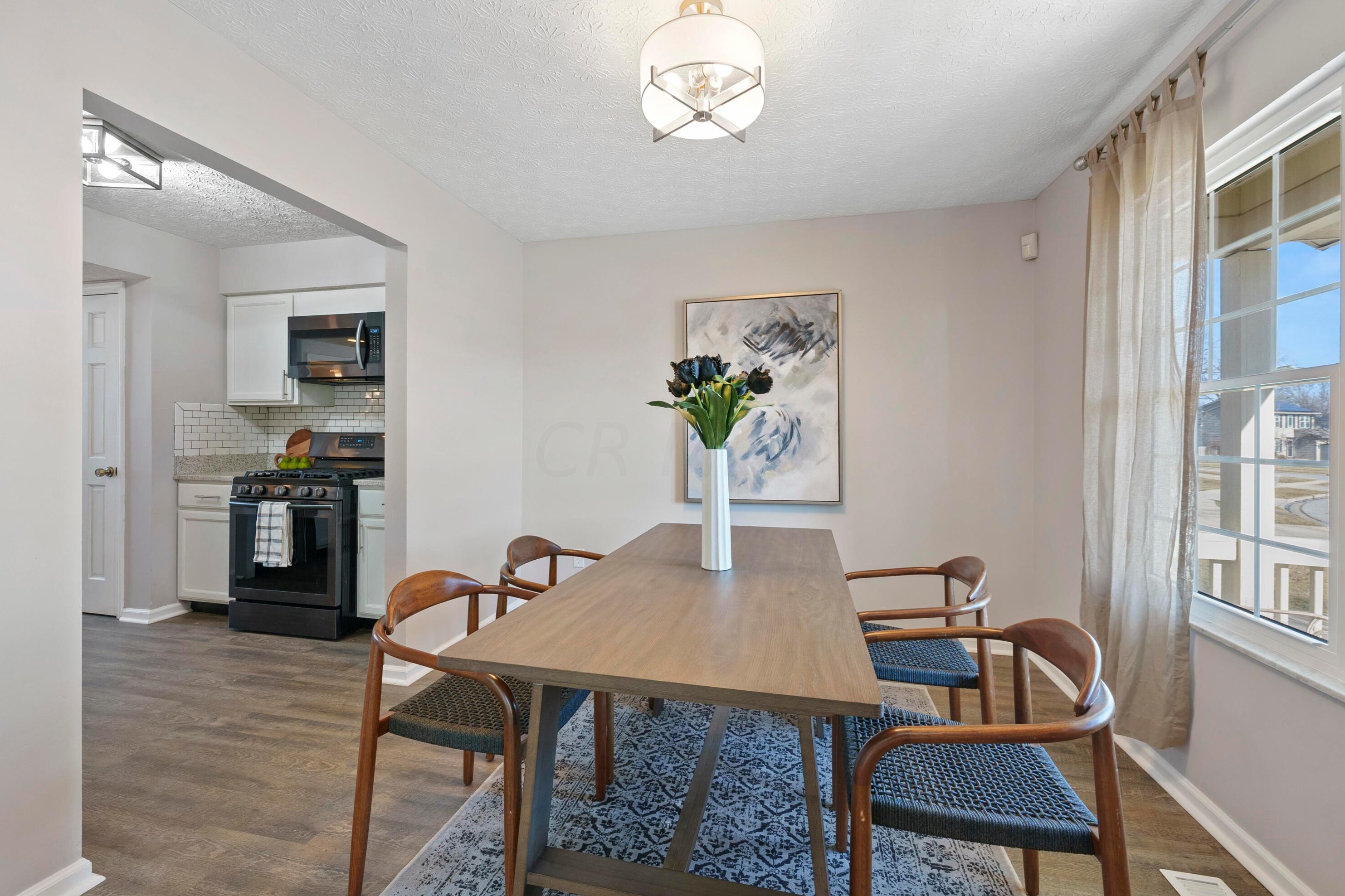 1511 Brookforest Dr, Columbus OH  43204-5027 exterior