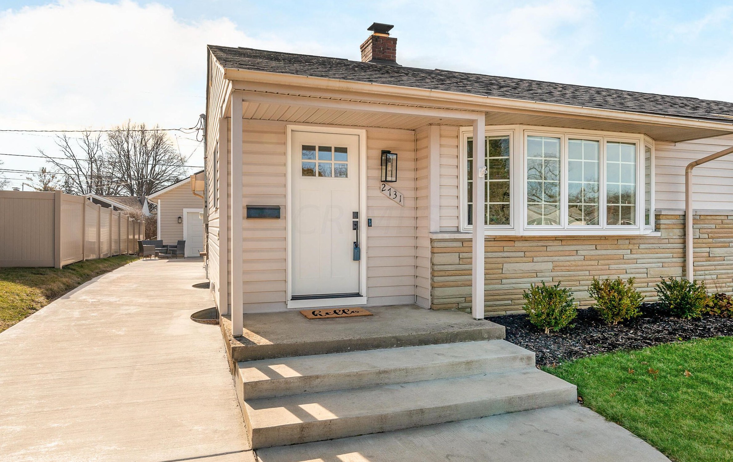 2731 Nottingham Rd, Columbus, OH 43221