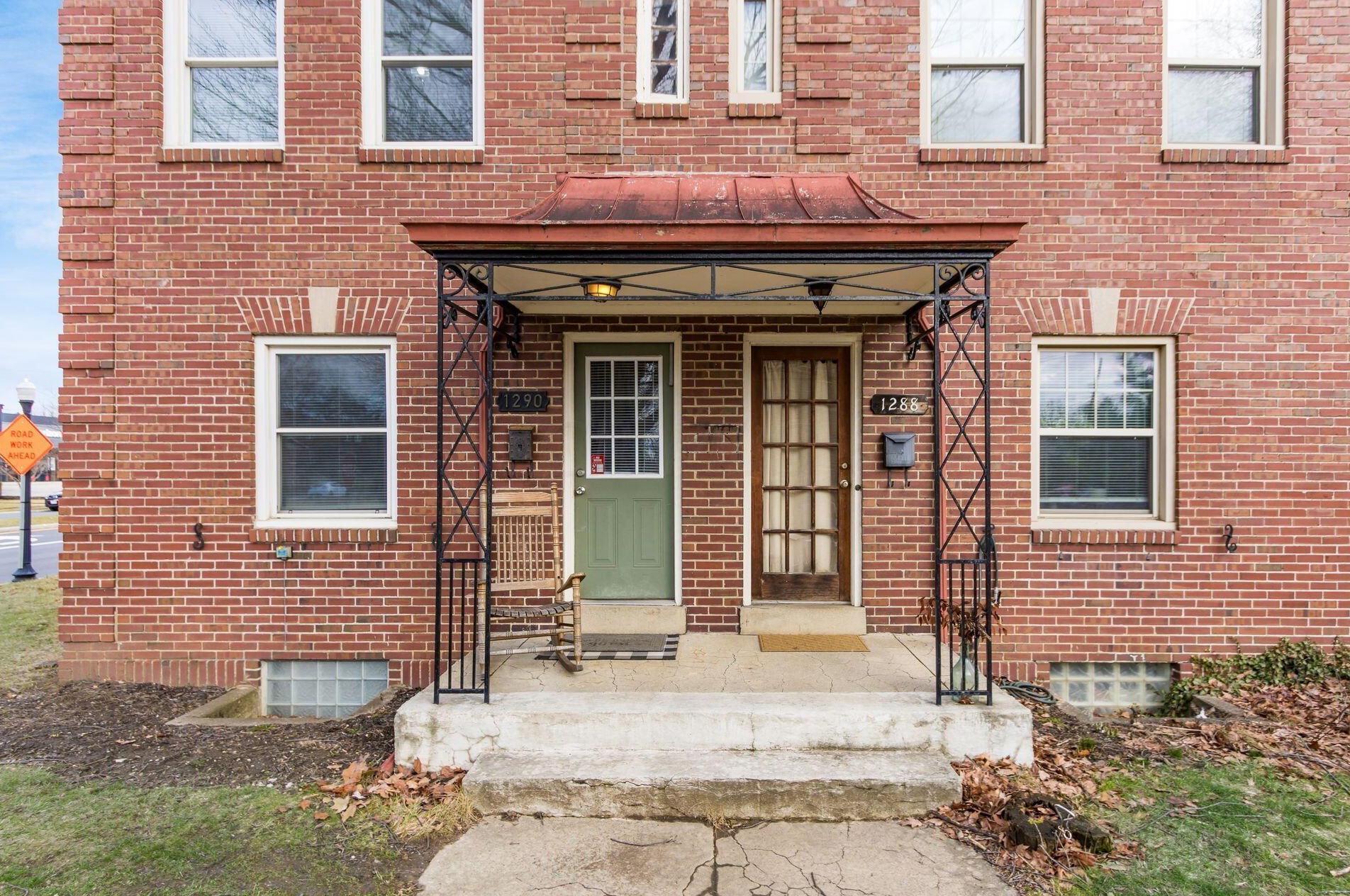 1290 Primrose Pl, Columbus, OH 43212-3011