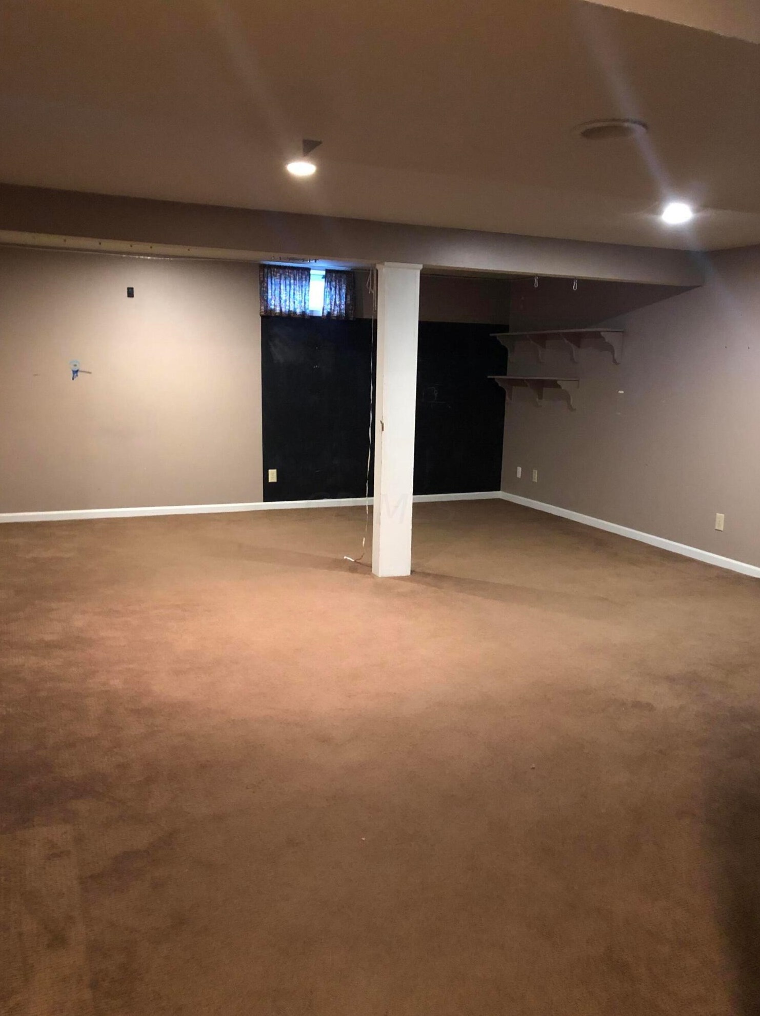 124 Coventry Ct, Lancaster OH  43130-4135 exterior