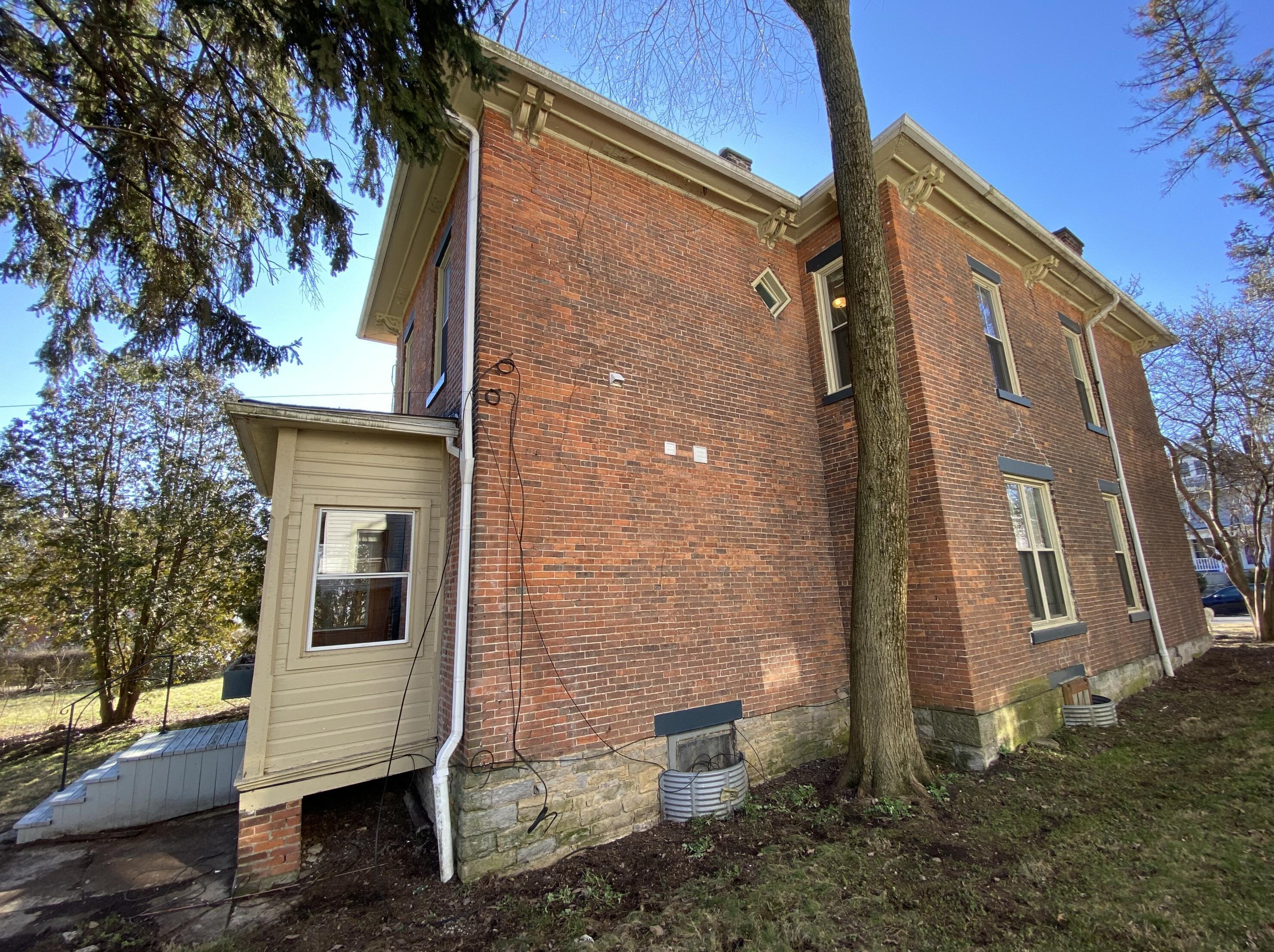 102 Washington St, Delaware OH  43015-2357 exterior