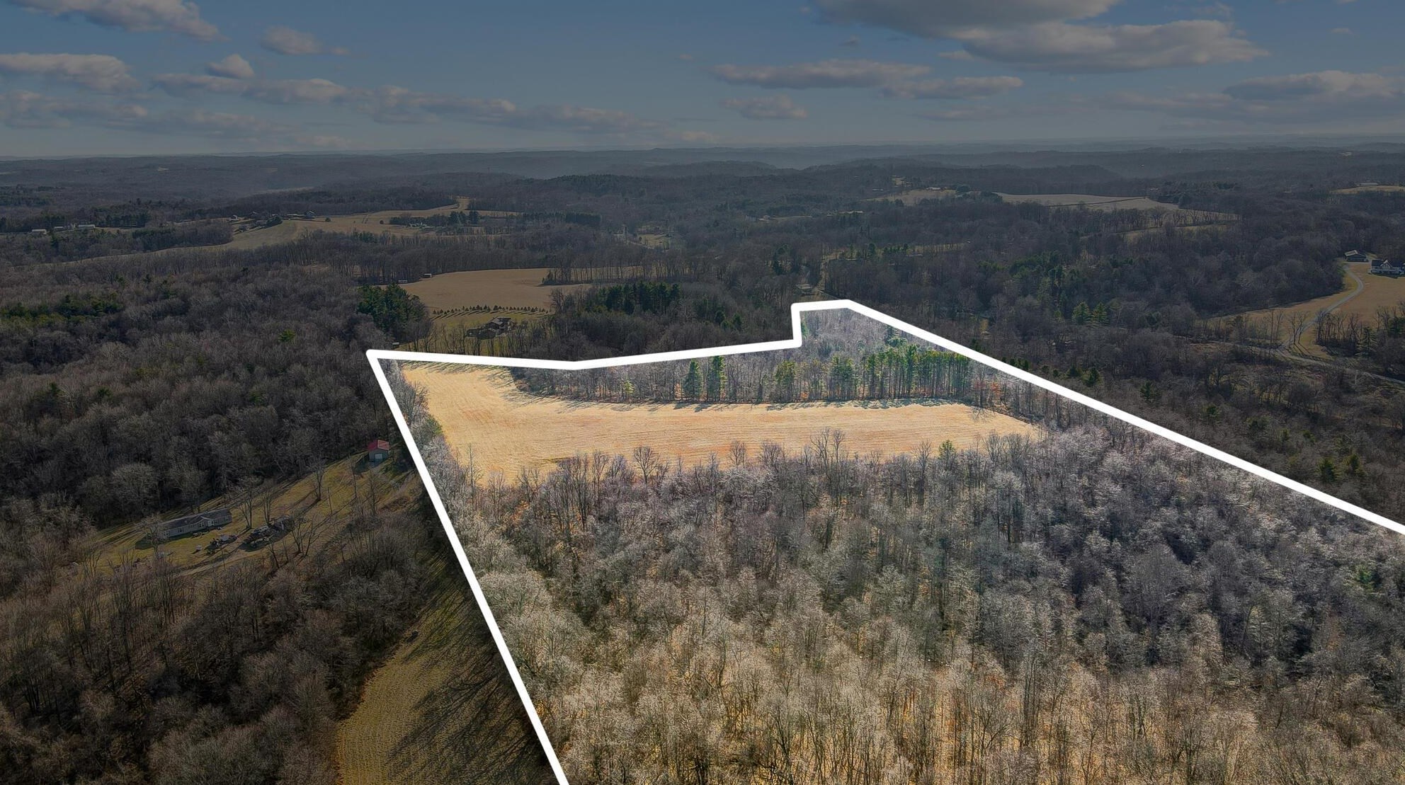 2840 Mount Zwingli Rd, Hide Away Hills, OH 43107-9401