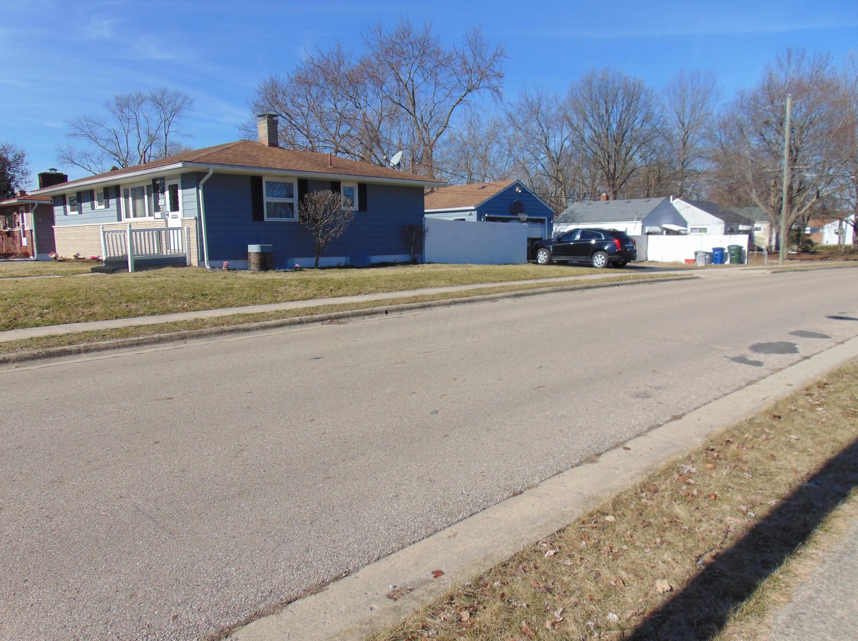 1158 Carolyn Ave, Columbus, OH 43224-3340