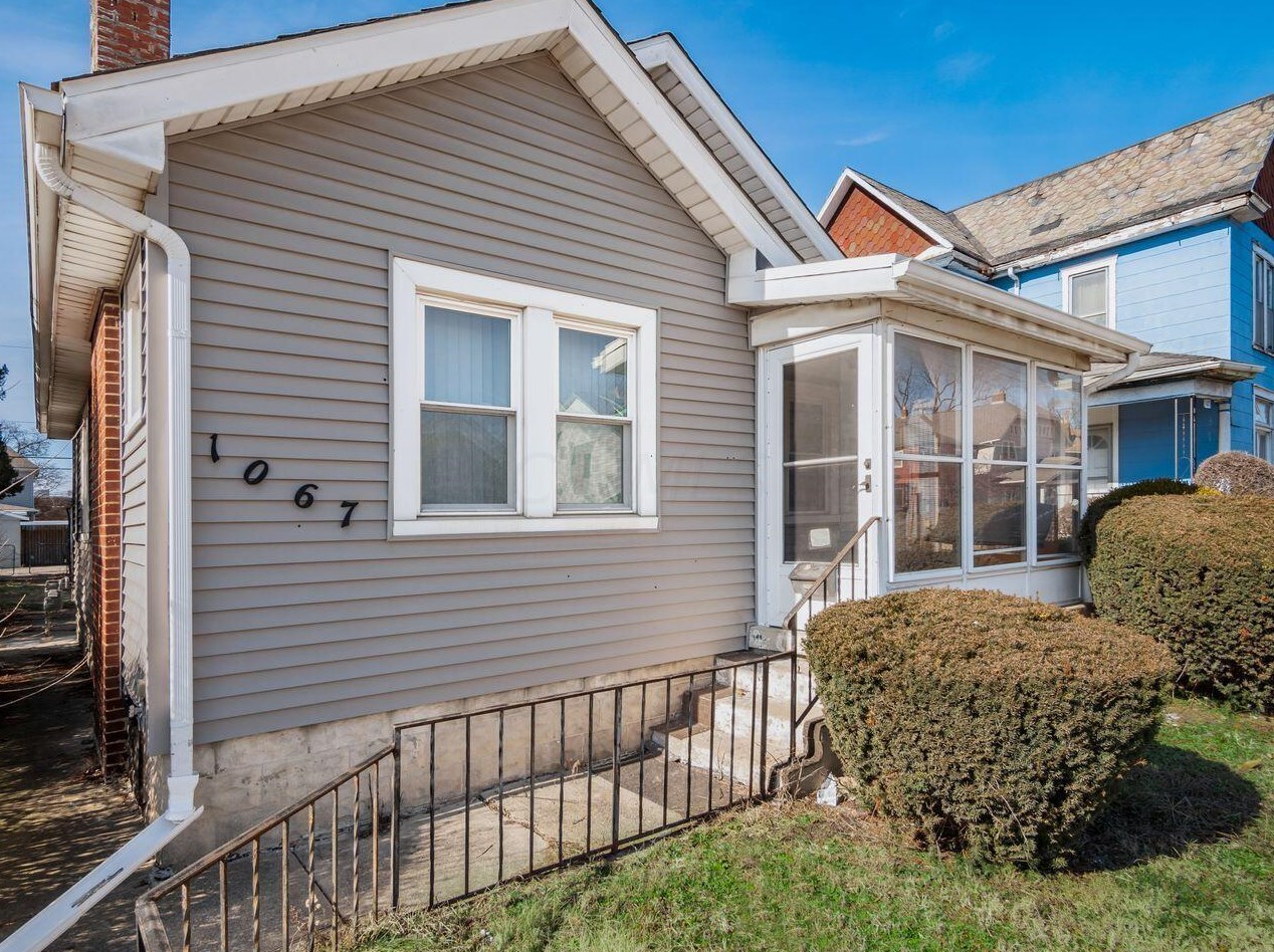 1067 Peters Ave, Columbus, OH 43201