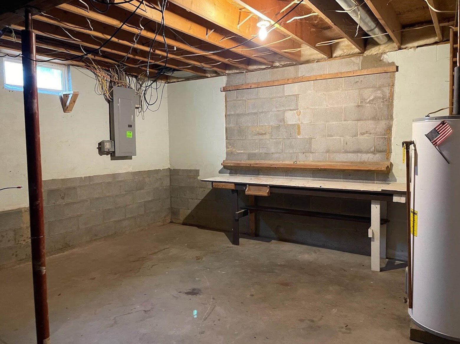 8850 Grove Church Rd, Gambier, OH 43022