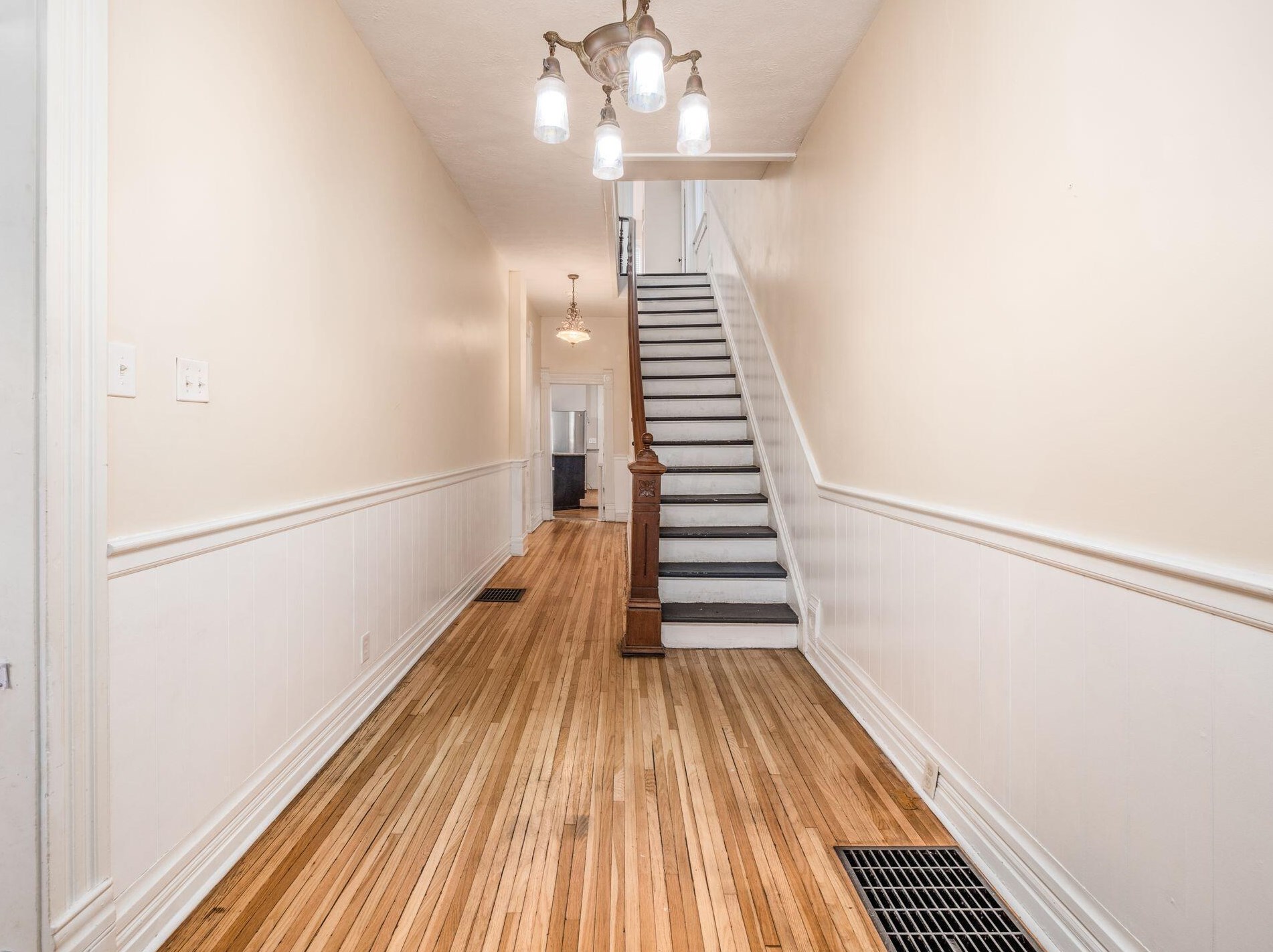 35 Thurman Ave, Columbus OH  43206-3423 exterior