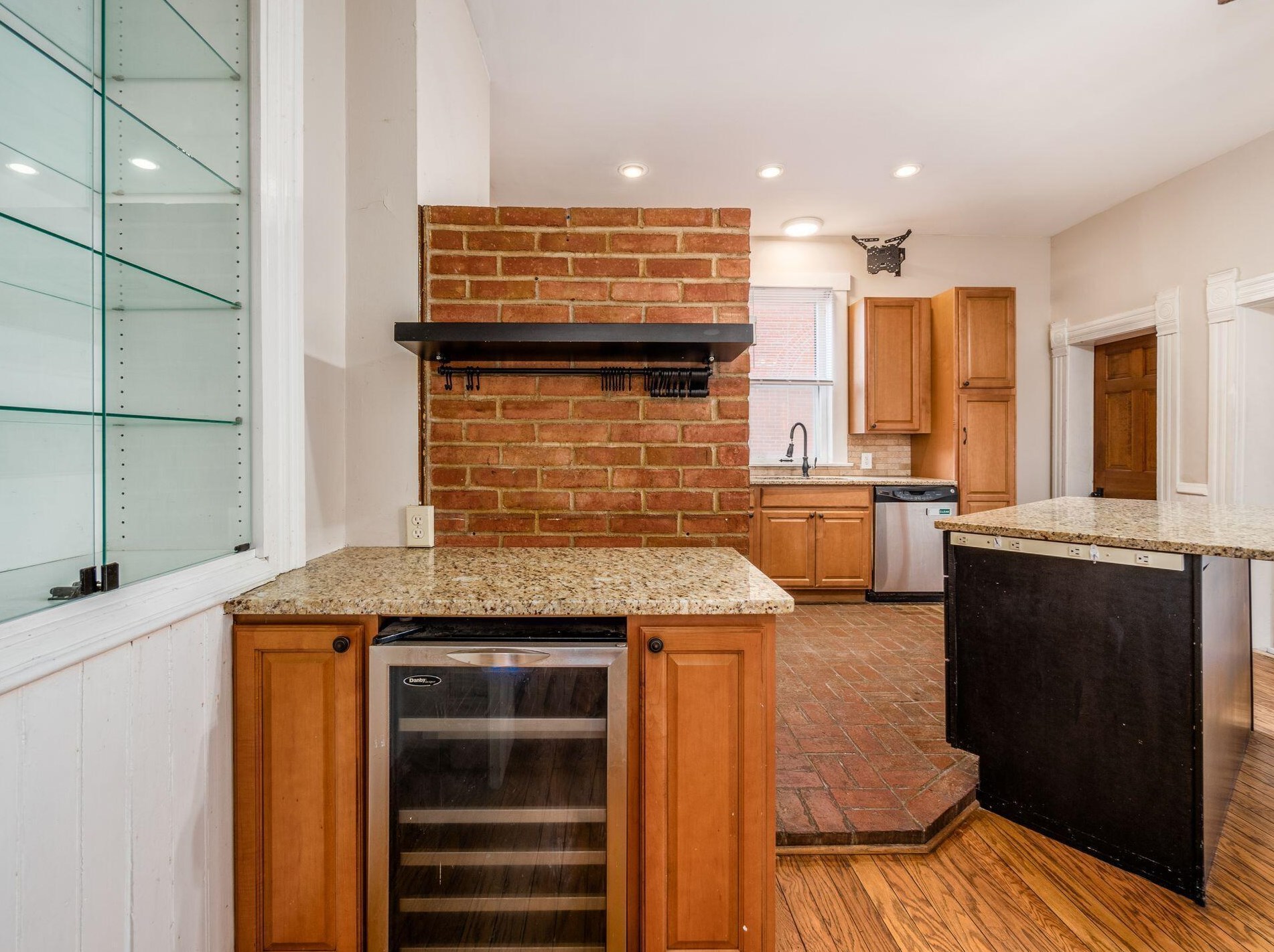 35 Thurman Ave, Columbus OH  43206-3423 exterior