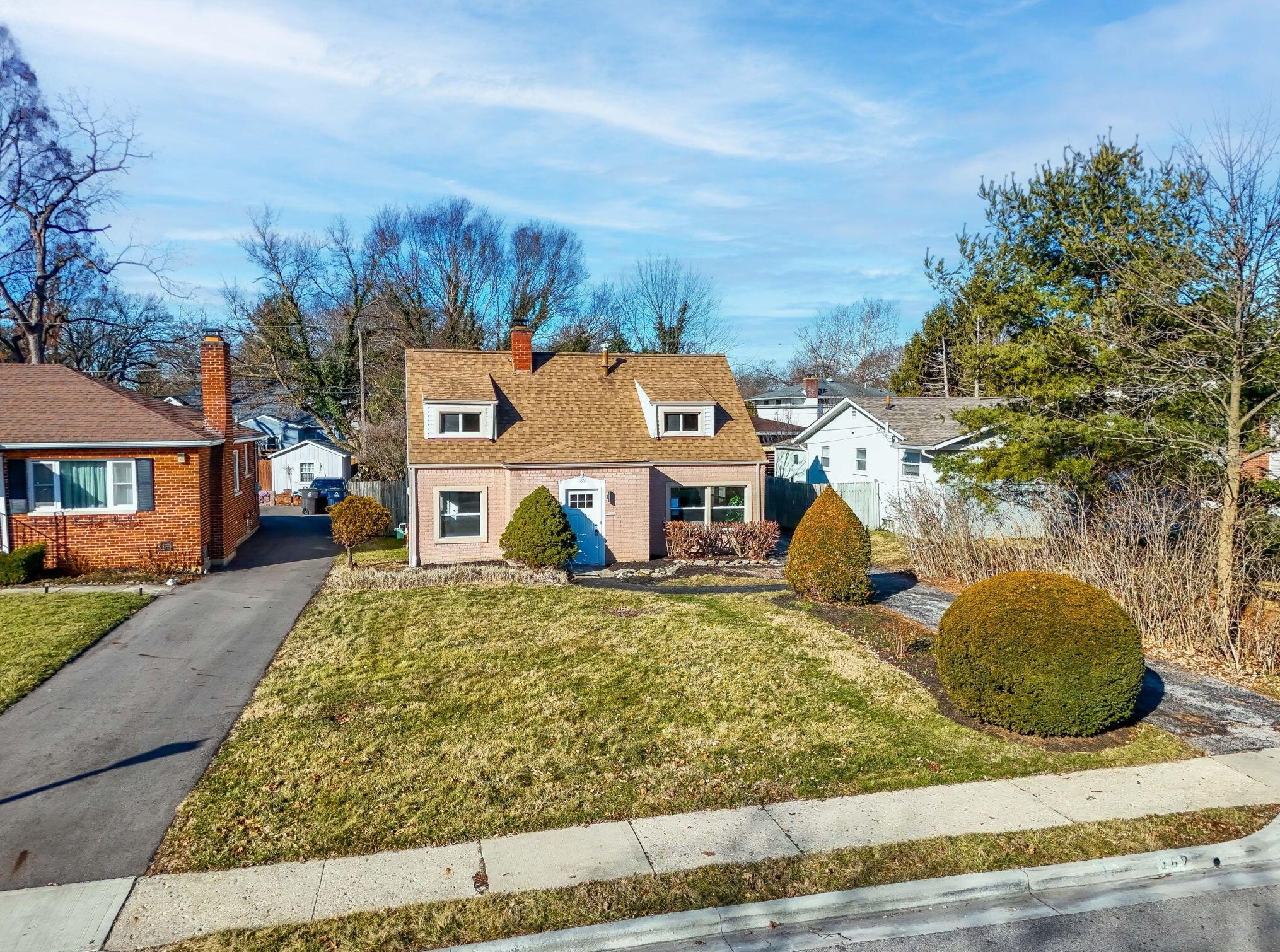 189 Gould Rd, Columbus OH  43209-1549 exterior