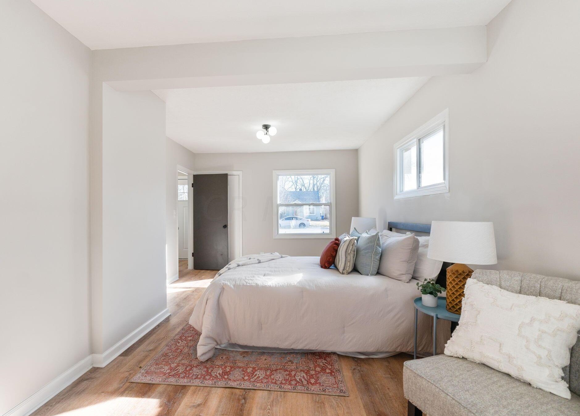 189 Gould Rd, Columbus OH  43209-1549 exterior