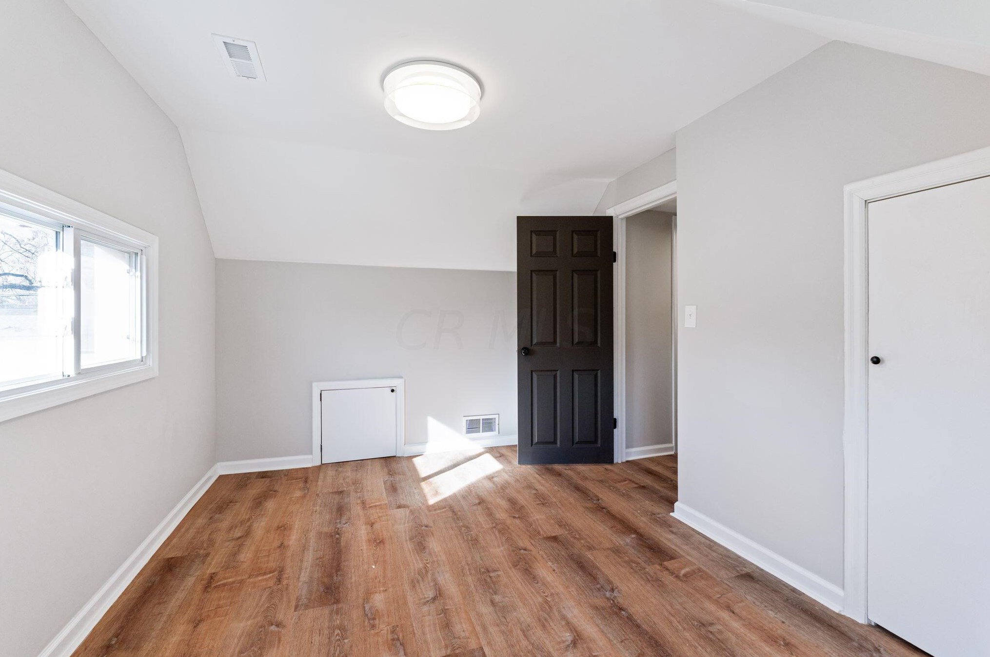 189 Gould Rd, Columbus OH  43209-1549 exterior