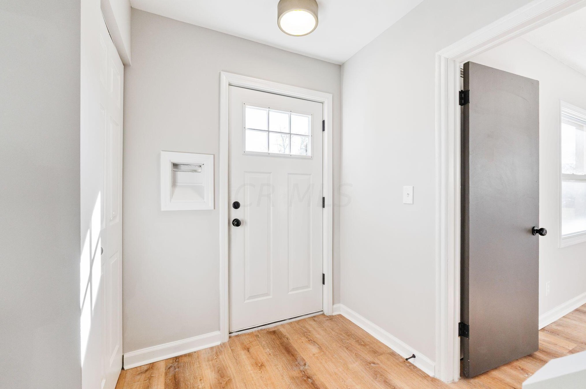 189 Gould Rd, Columbus OH  43209-1549 exterior