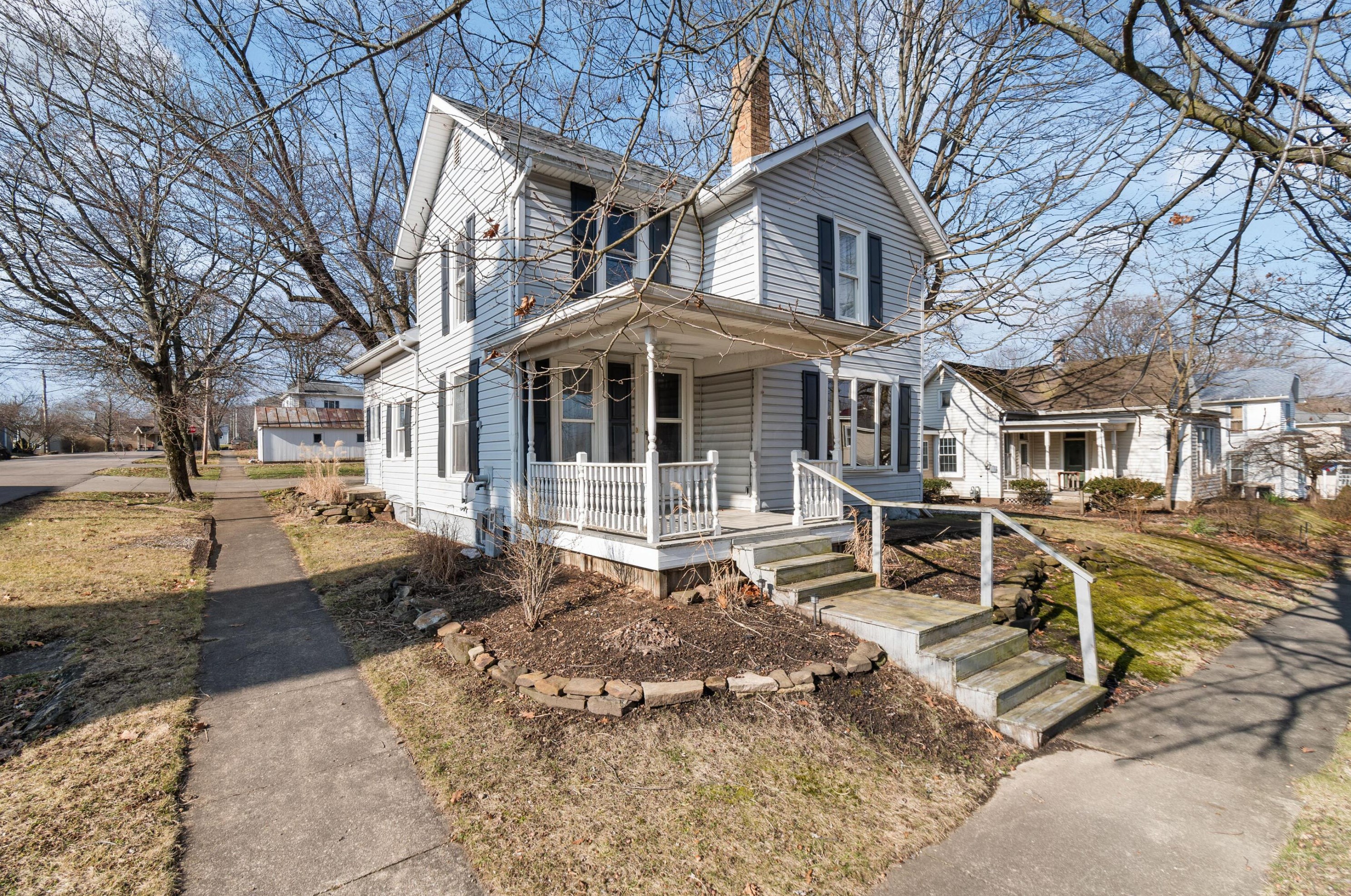 123 Main St, North Liberty, OH 44822