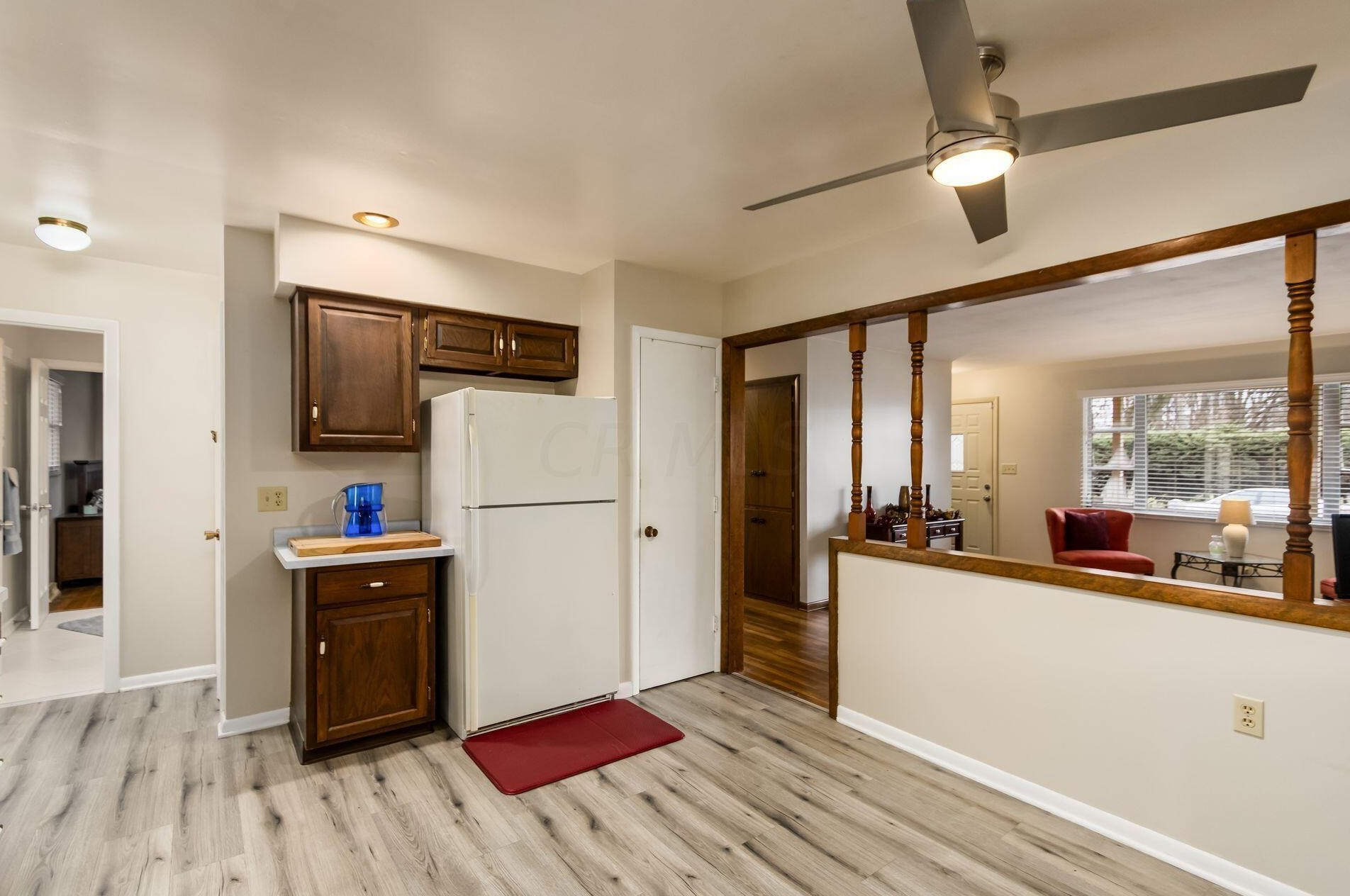 521 Heatherhill Rd, Columbus OH  43213-2461 exterior