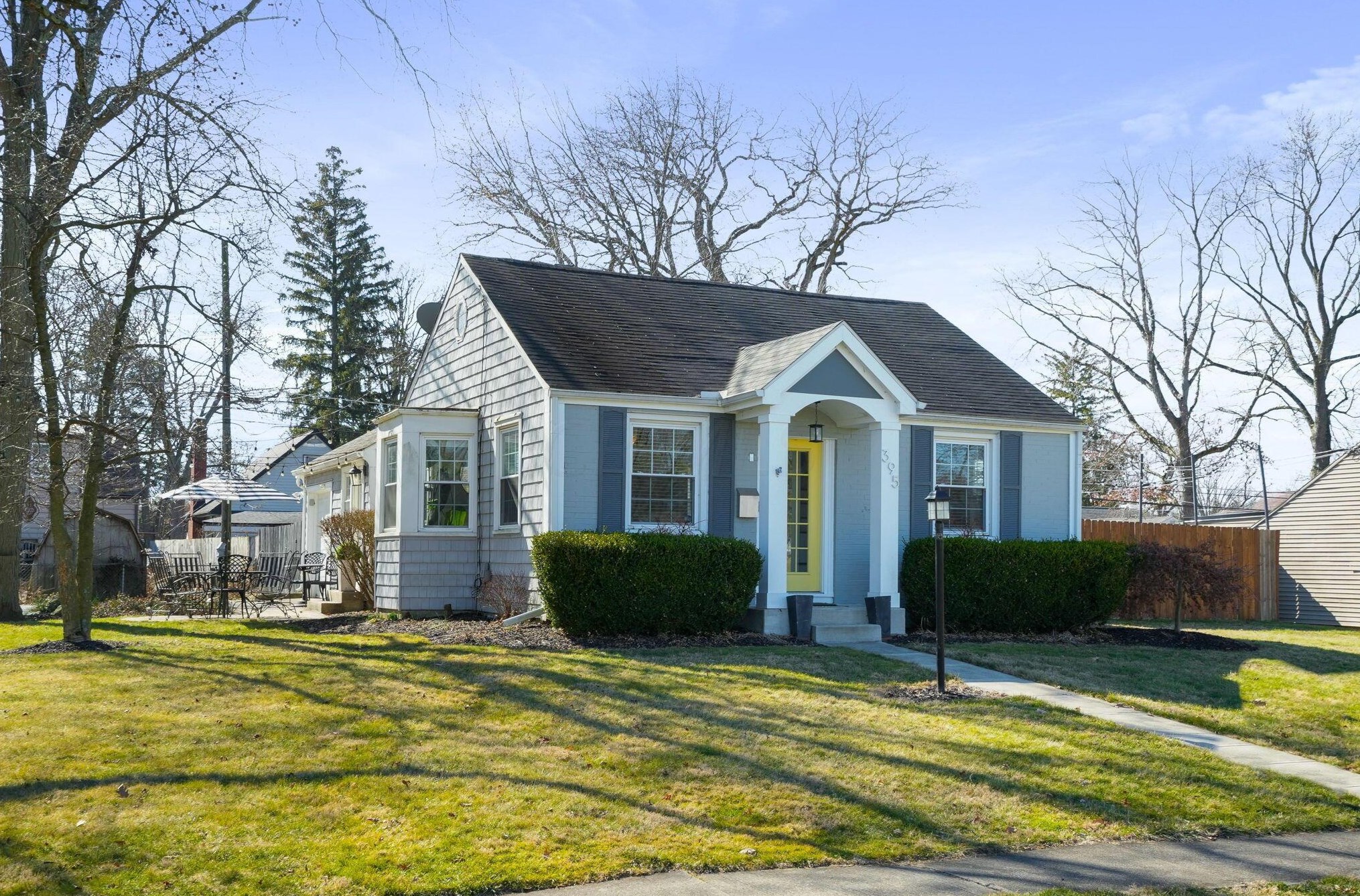 395 S Selby Blvd, Sharon Township, OH 43085