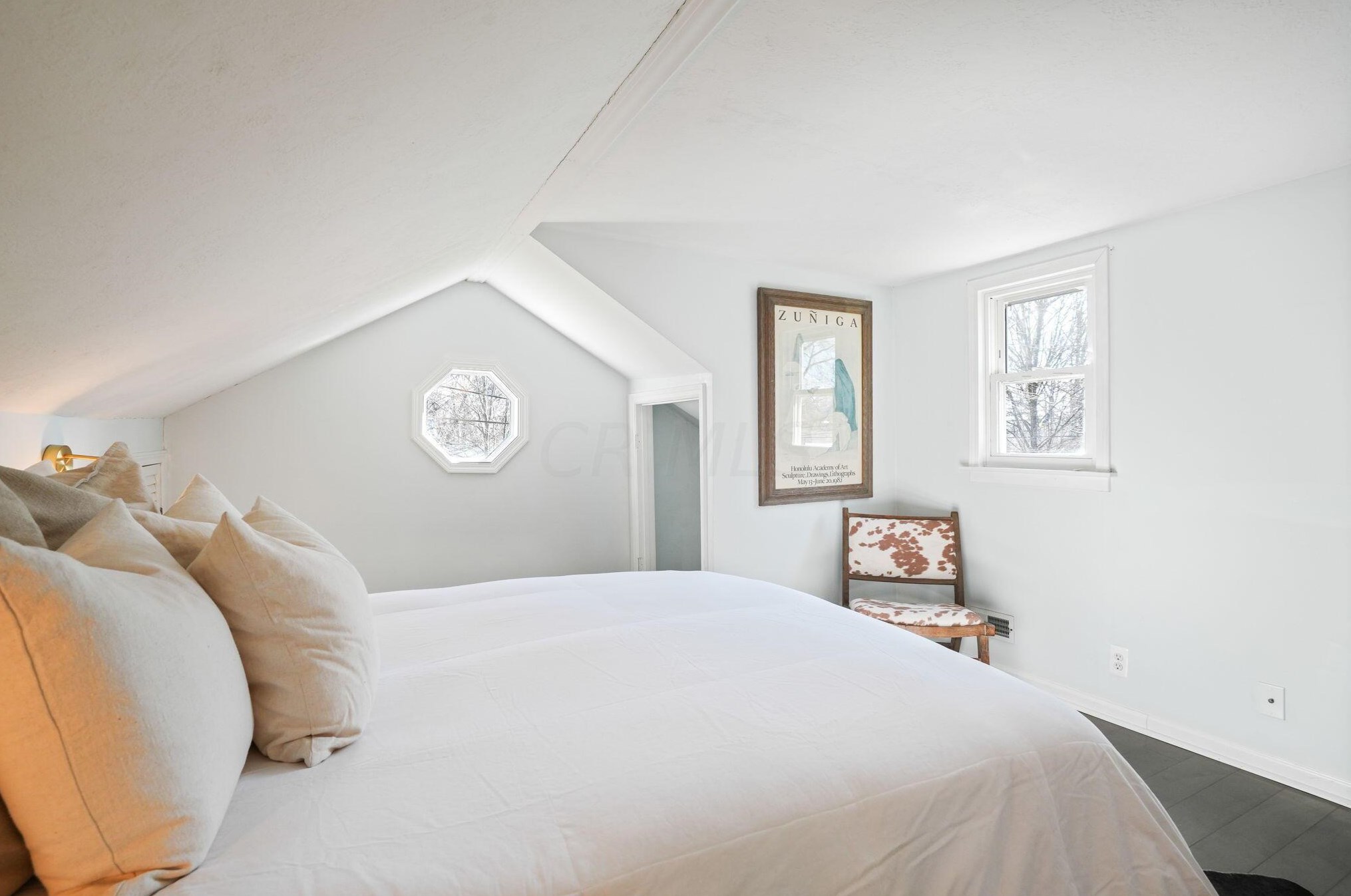 395 Selby Blvd, Columbus OH  43085-3623 exterior