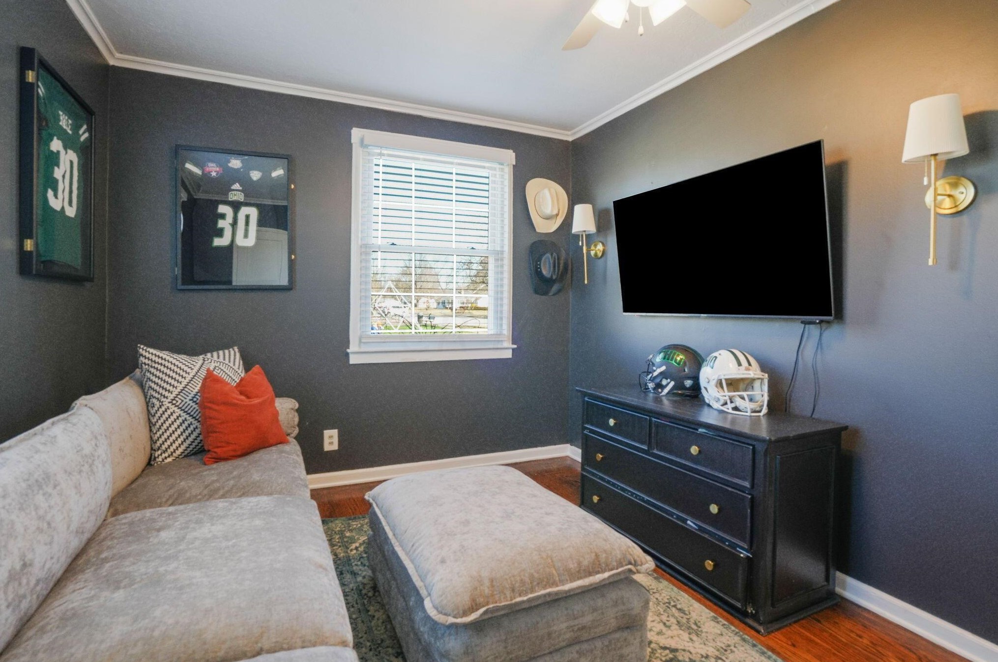 395 Selby Blvd, Columbus OH  43085-3623 exterior