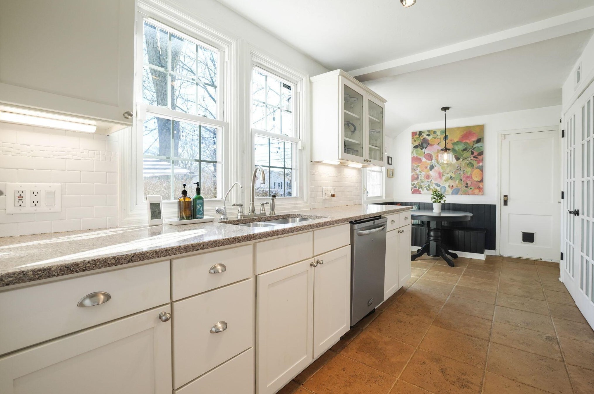 395 Selby Blvd, Columbus OH  43085-3623 exterior