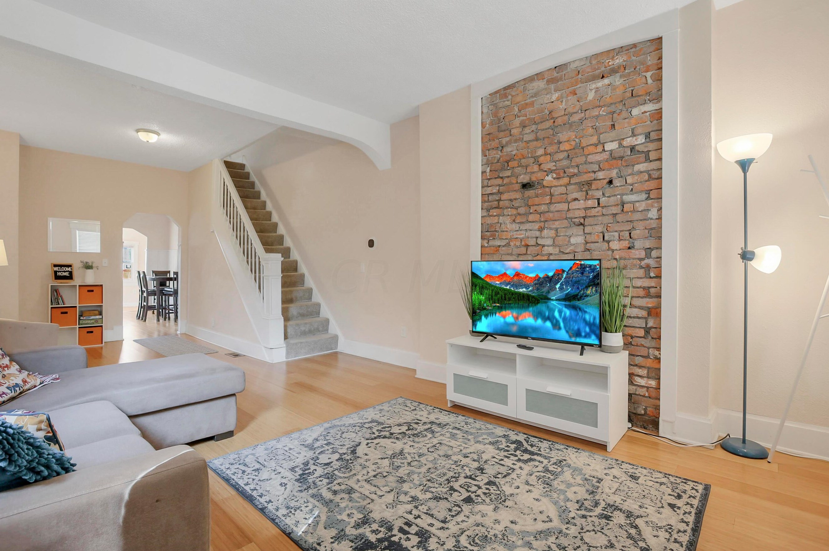 400 Morrill Ave, Columbus OH  43207-1211 exterior