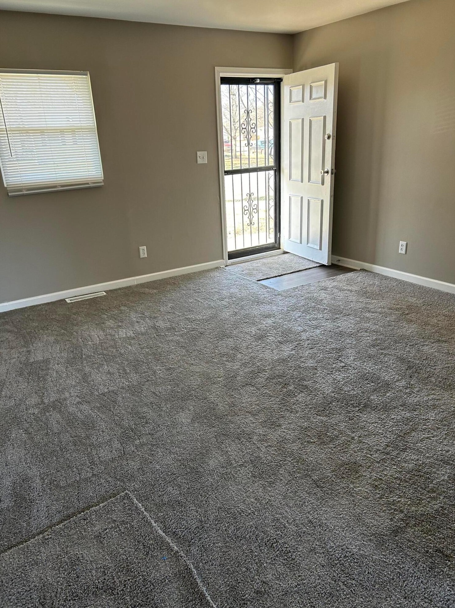 5299 Sedalia Dr, Columbus, OH 43232-6345