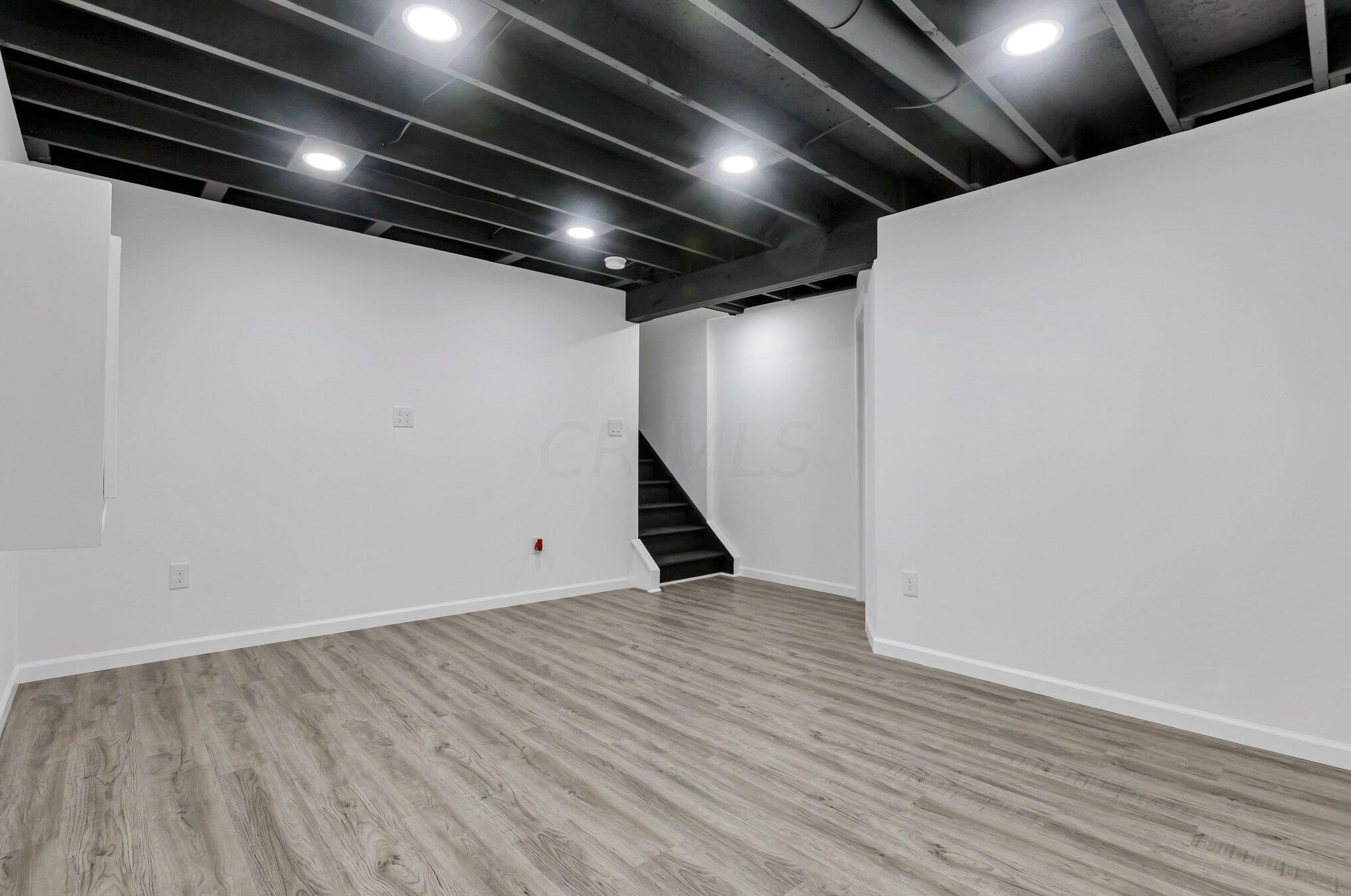 1544 Berkhard Dr, Columbus OH  43223-3385 exterior