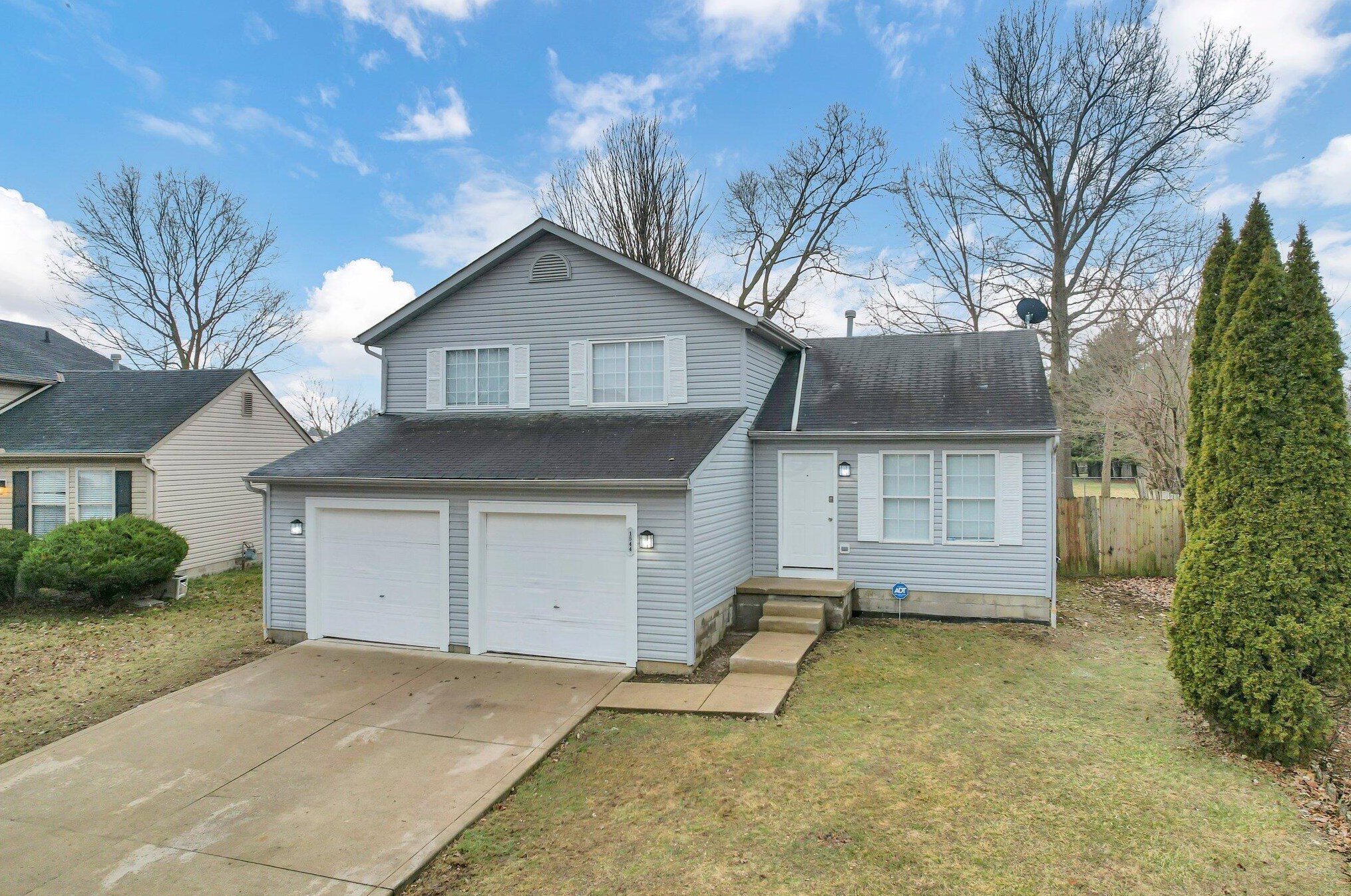 1544 Berkhard Dr, Columbus OH  43223-3385 exterior