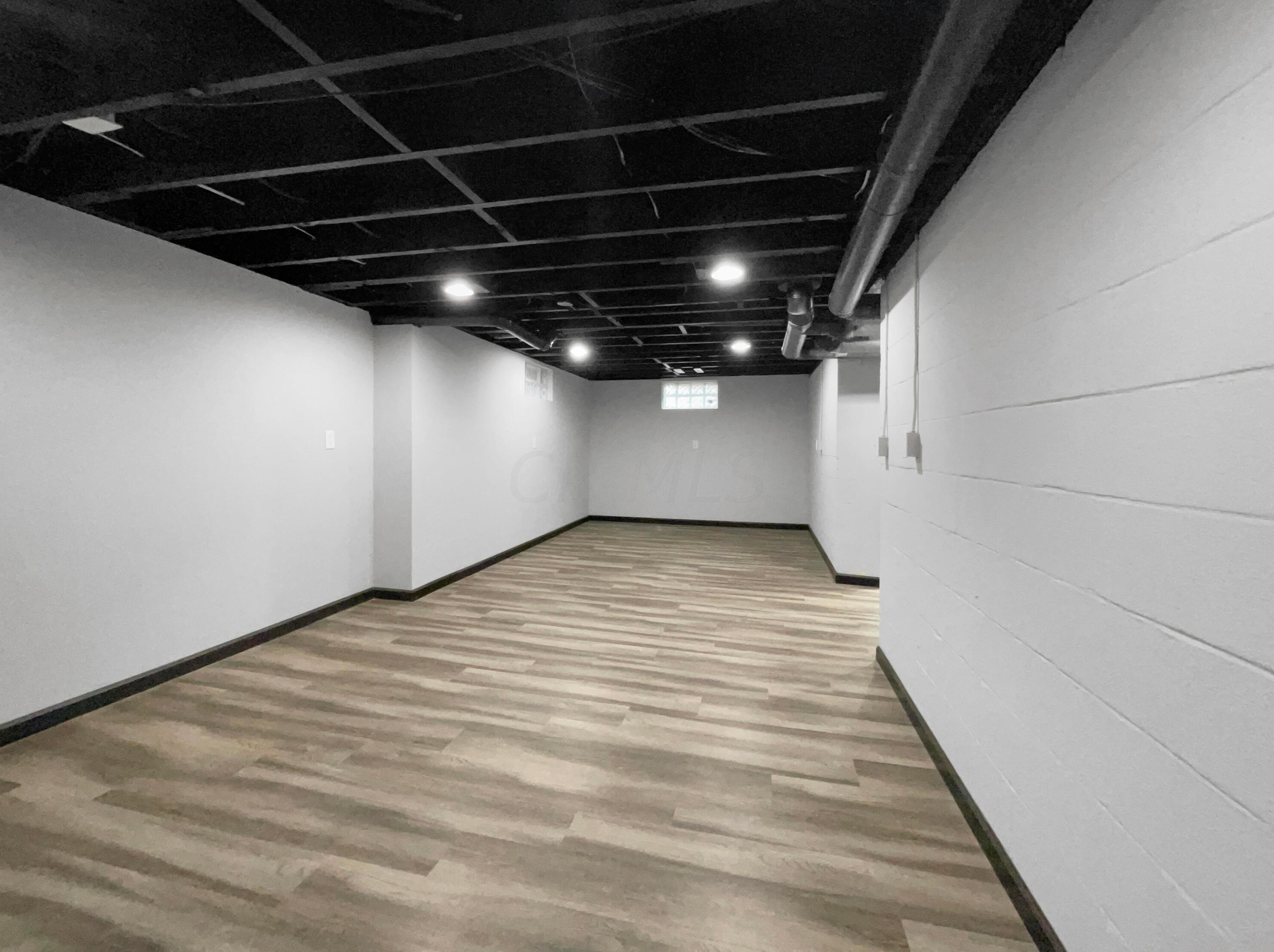 1259 Weldon Ave, Columbus OH  43224-4162 exterior