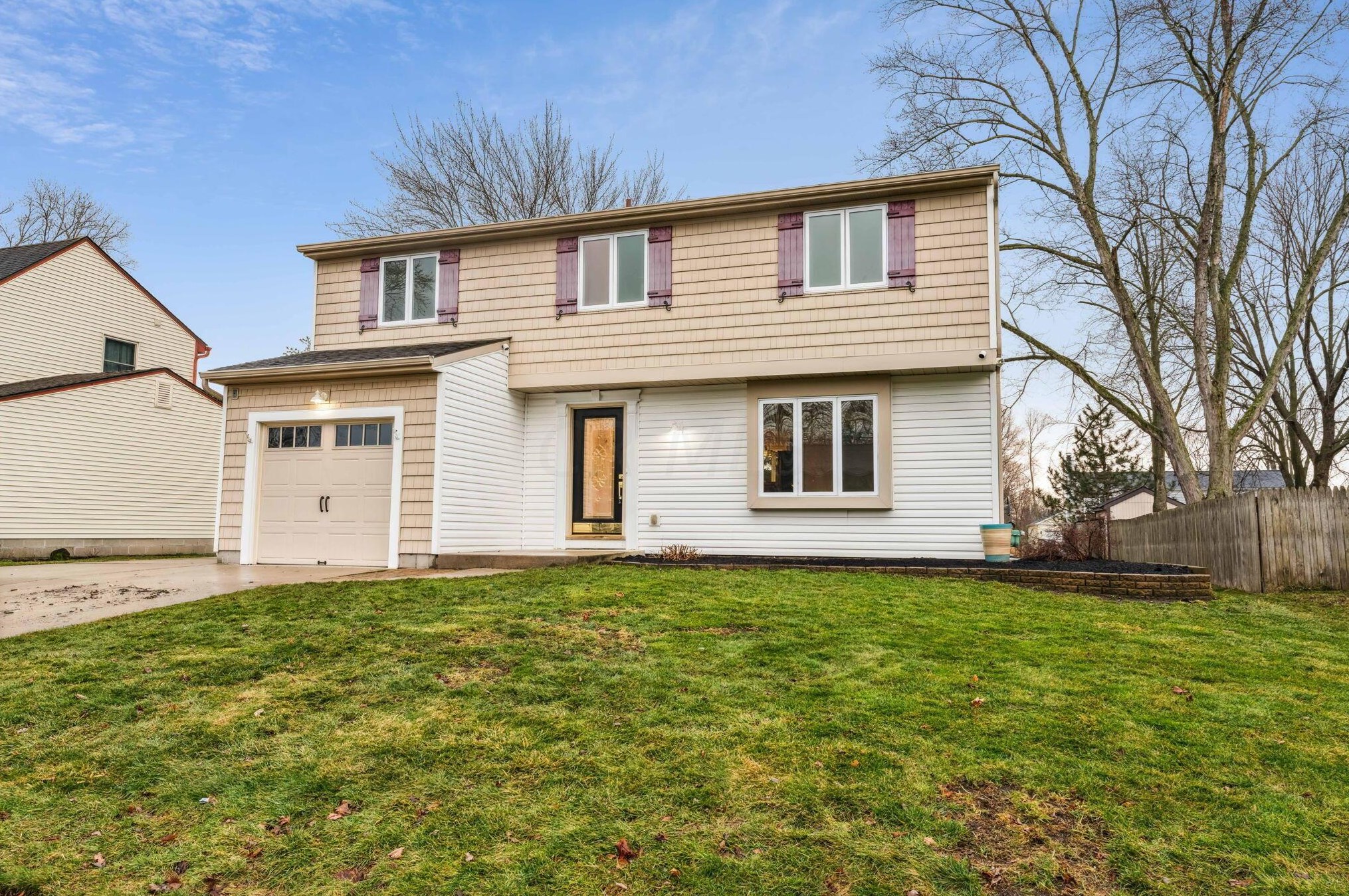 2925 Charmwood Ct, Dublin, OH 43017-1756