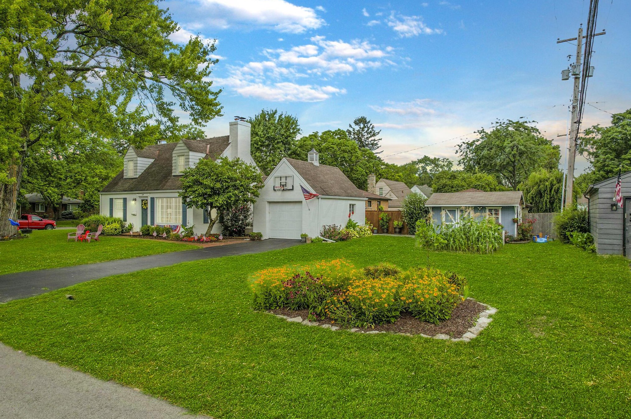 2144 Eastcleft Dr, Columbus, OH 43221-1806