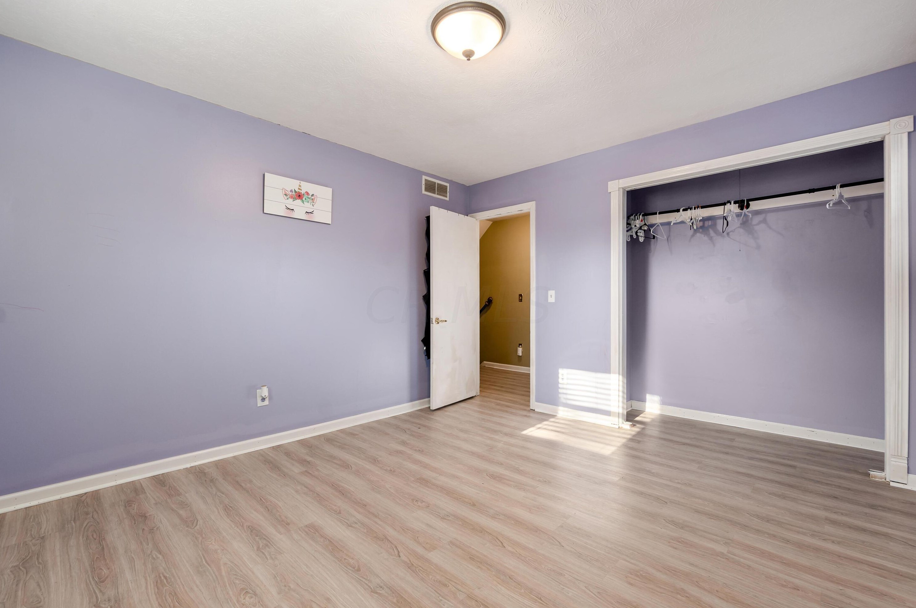 6252 Willowcrest Dr, Columbus OH  43229-2146 exterior