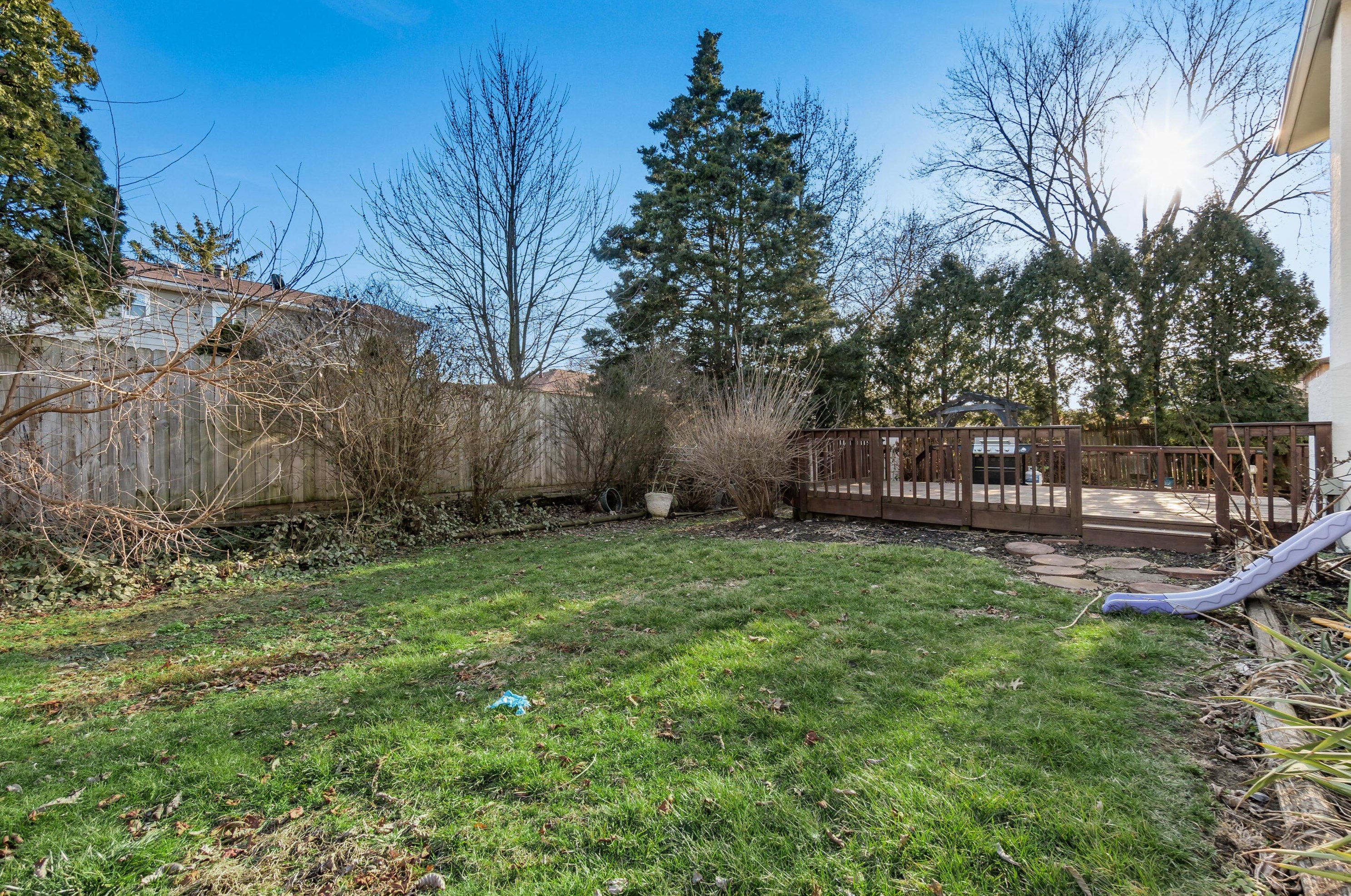 6252 Willowcrest Dr, Columbus OH  43229-2146 exterior