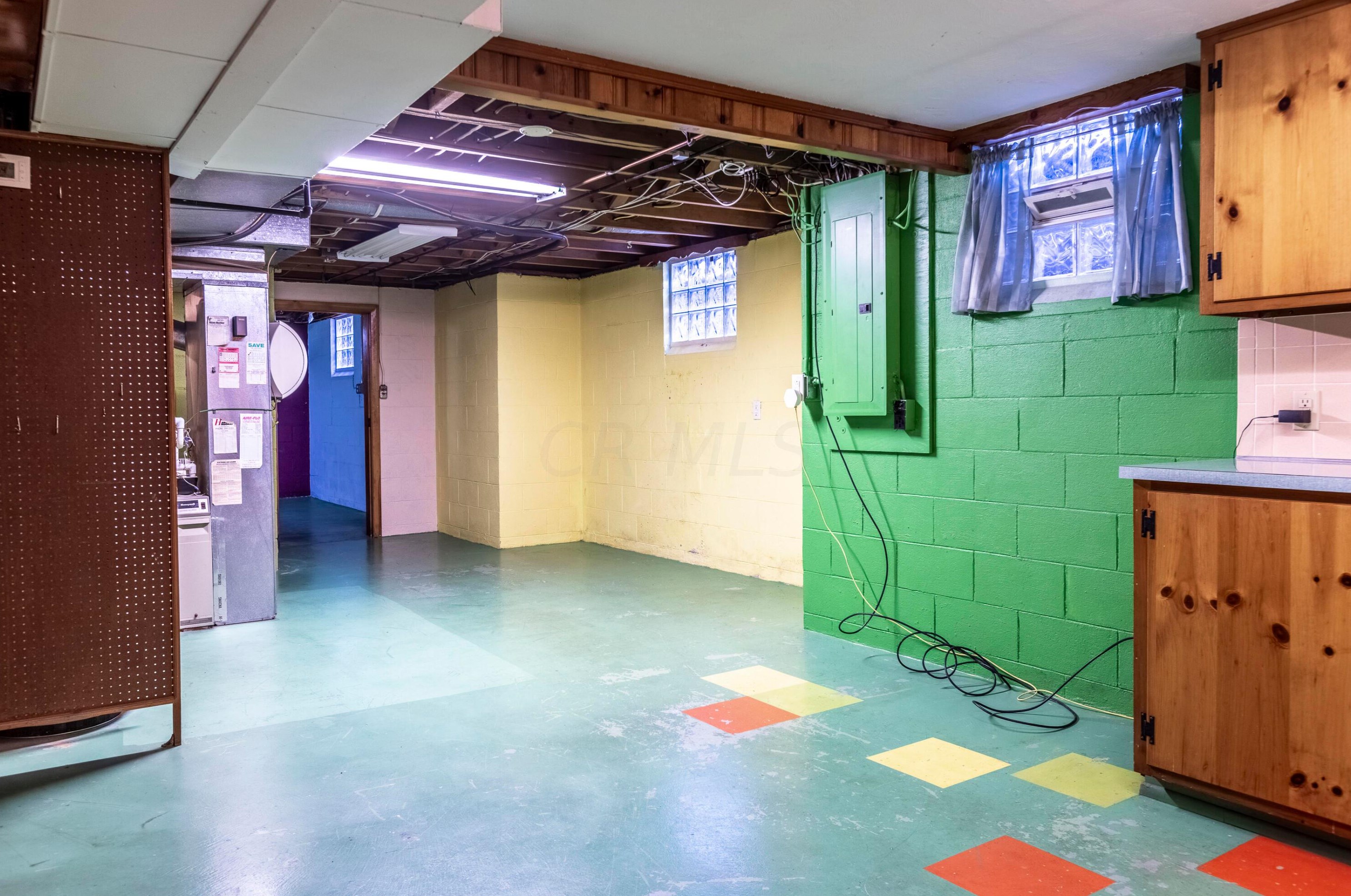 2525 Lakewood Dr, Columbus OH 43231-4859 exterior