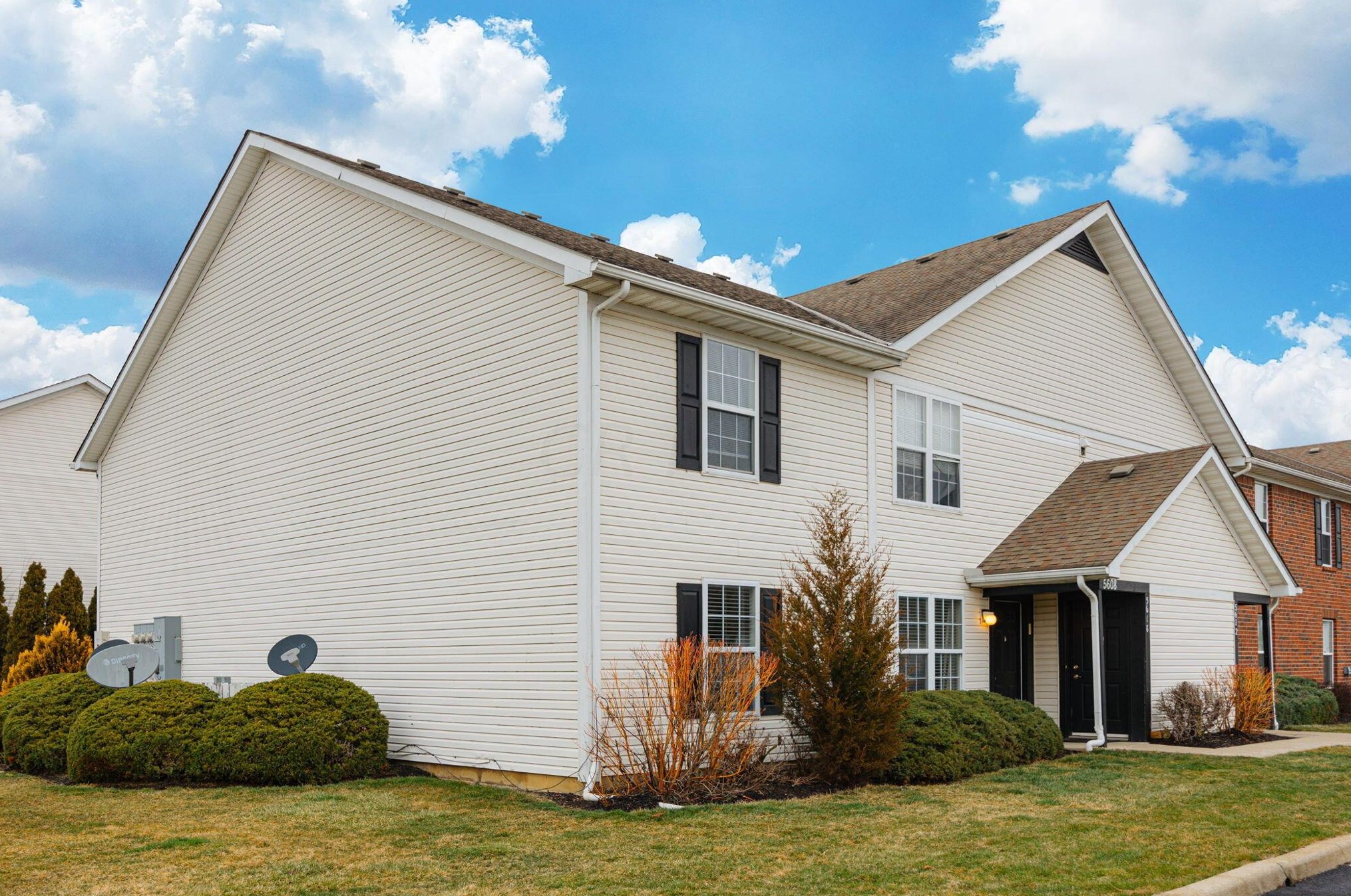 5608 Cypress Chase, Columbus, OH 43228